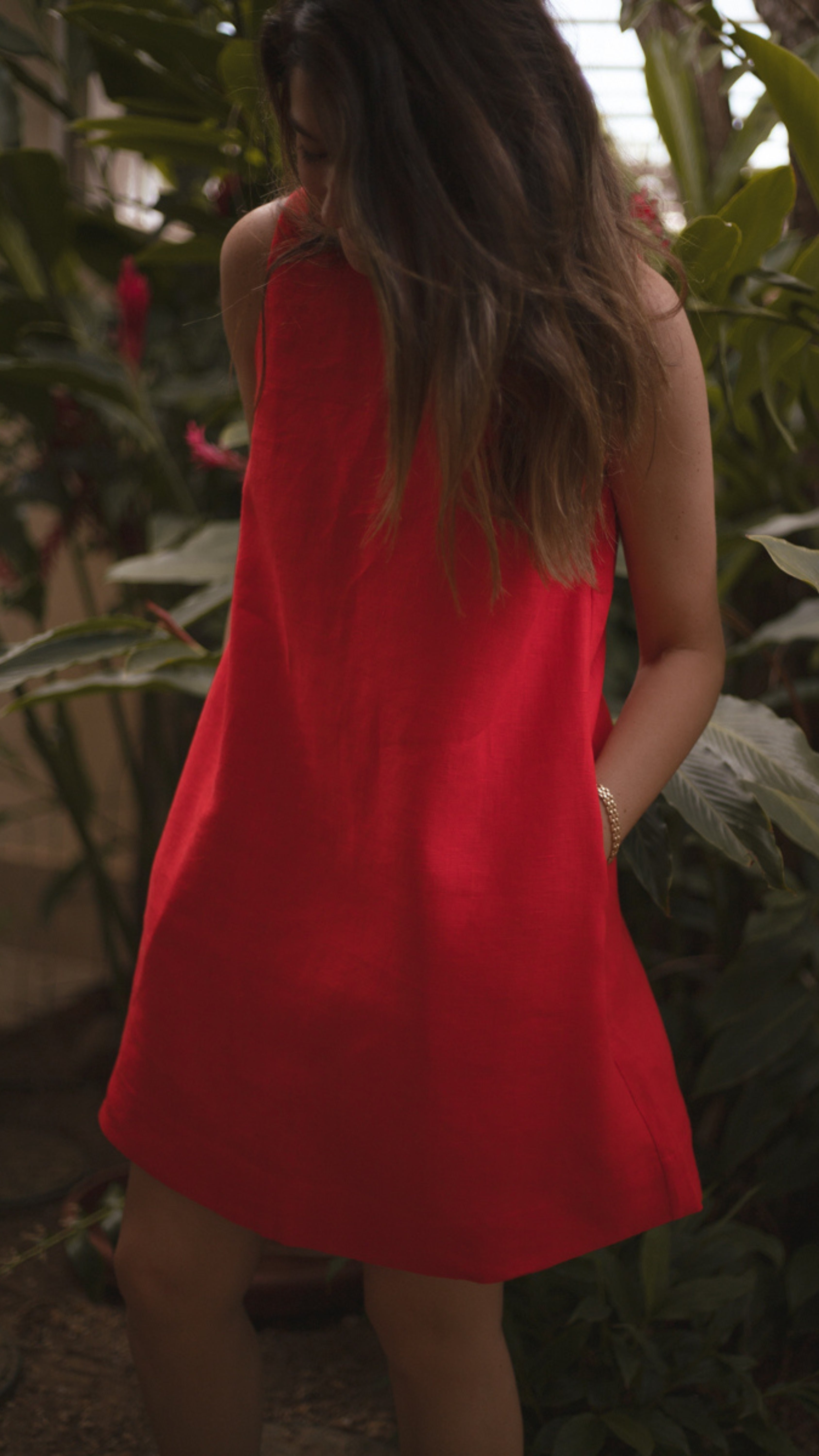 Vestido Feminino Alice de Linho Puro · Clássico Minimalista Versátil para Trabalho | Baddu