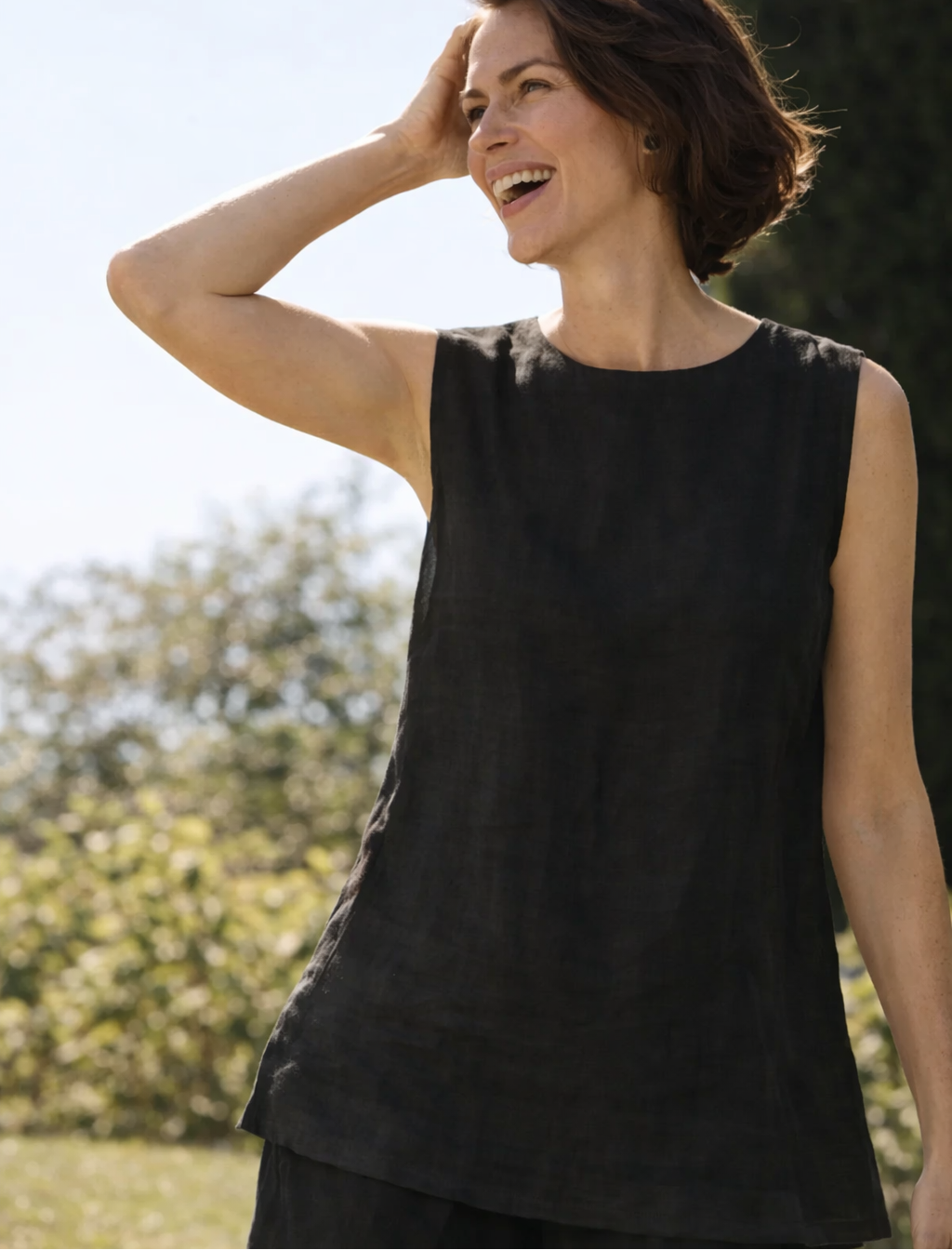 Conjunto Blusa Bárbara e Shorts Dora Linho Puro · 2 peças