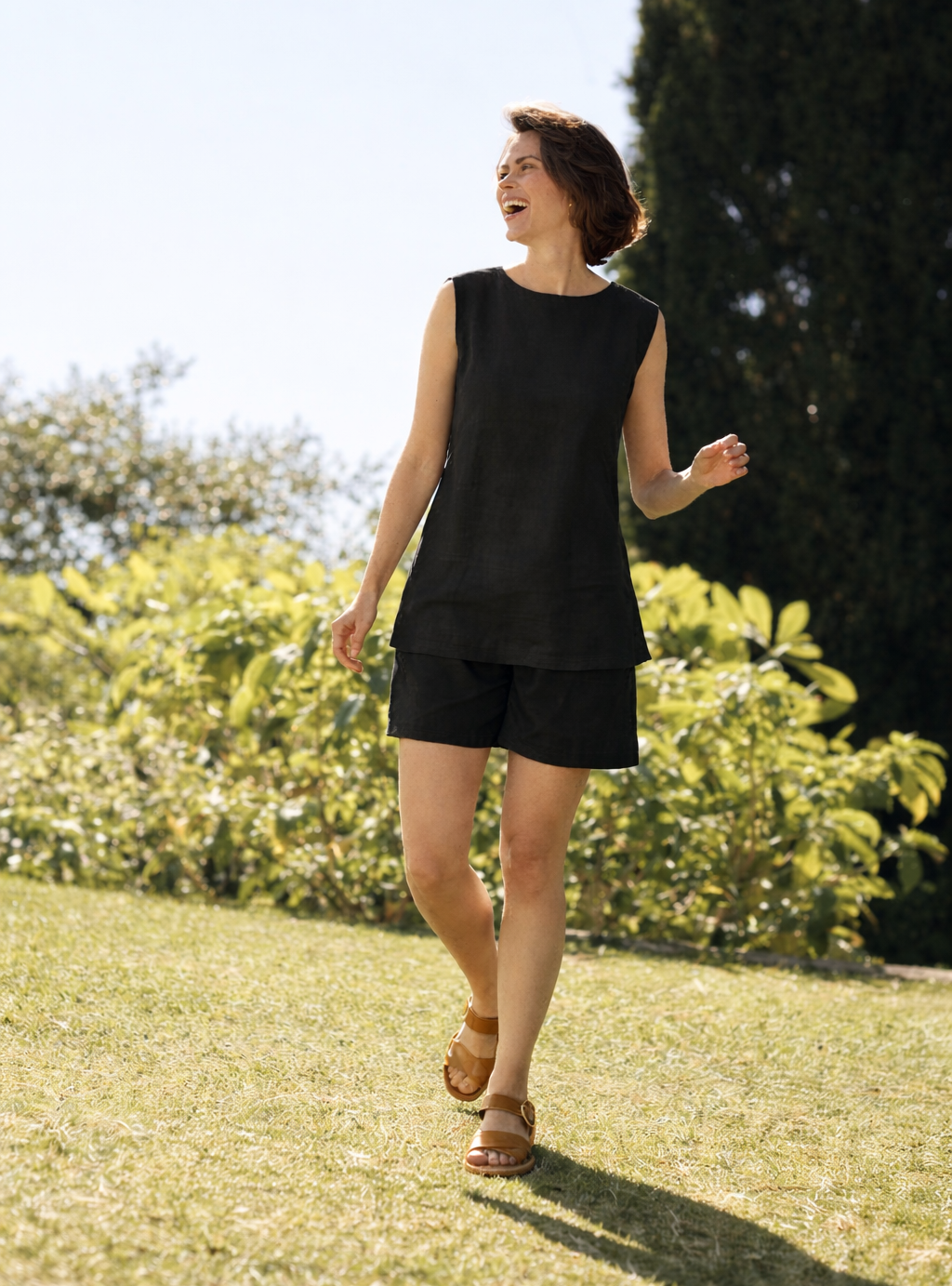 Conjunto Blusa Bárbara e Shorts Dora Linho Puro · 2 peças