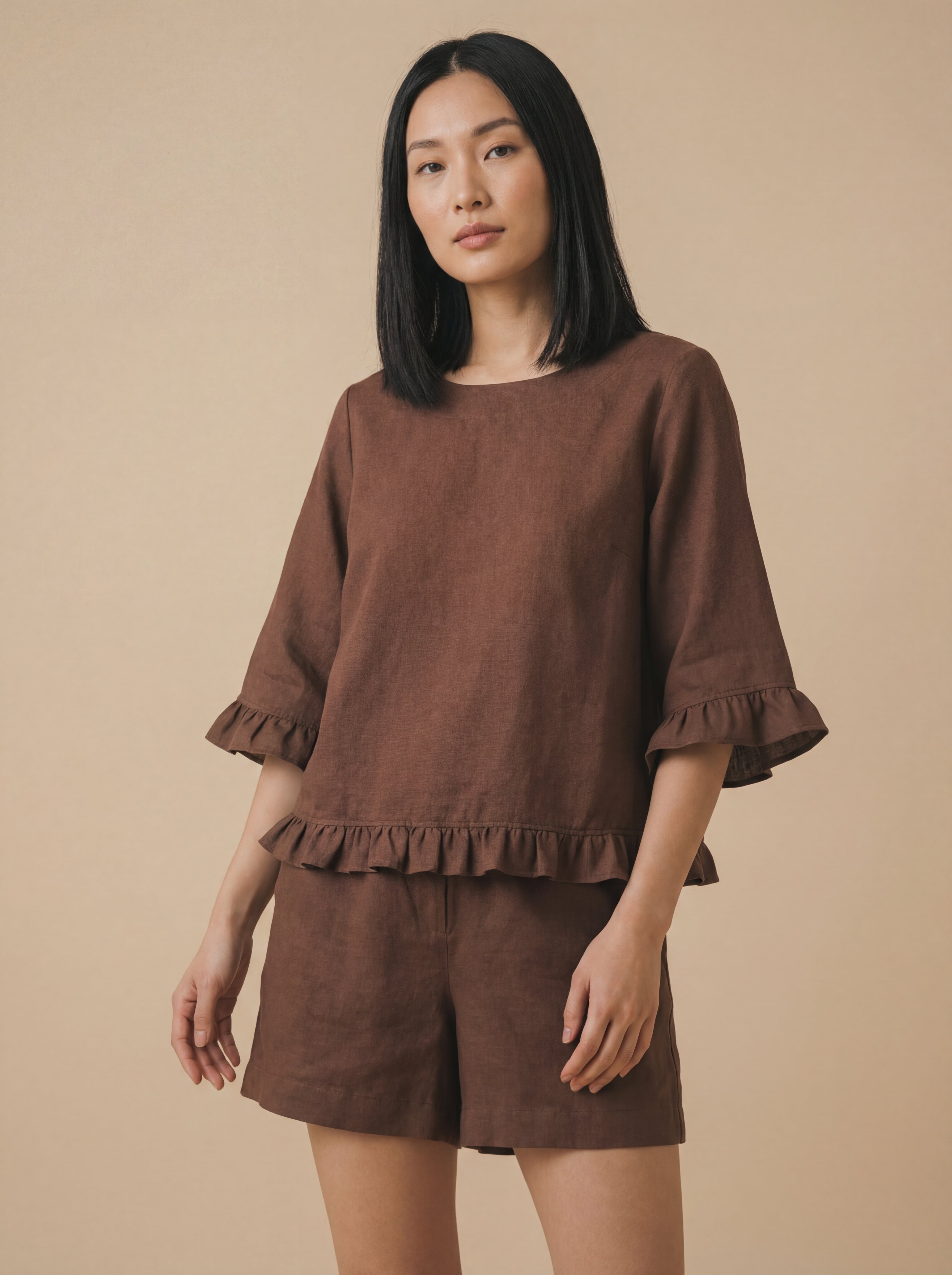 Conjunto Blusa Lucy e Shorts Dora Linho Puro · 2 peças