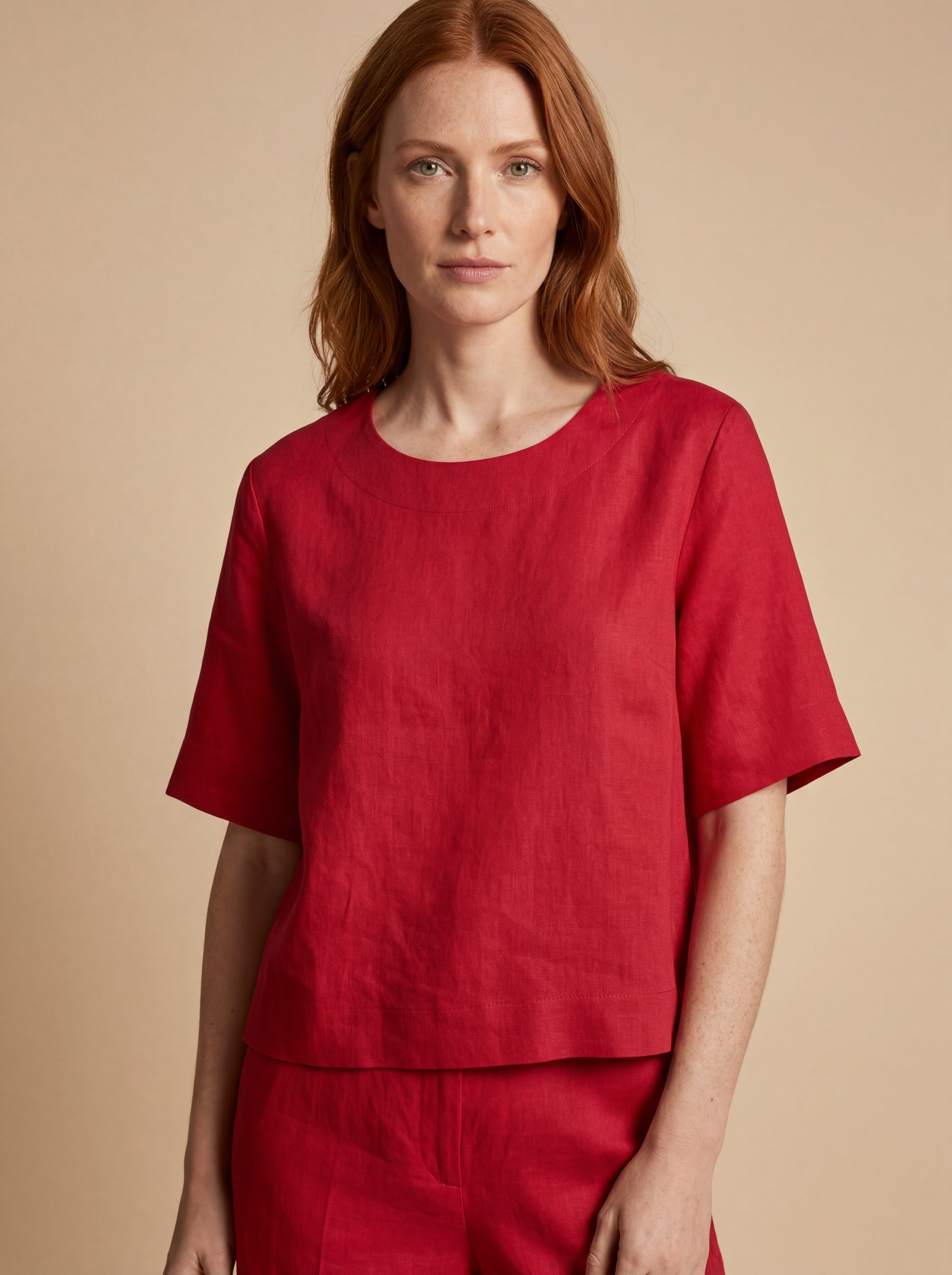 Conjunto Blusa Mayra e Shorts Dora Linho Puro · 2 peças