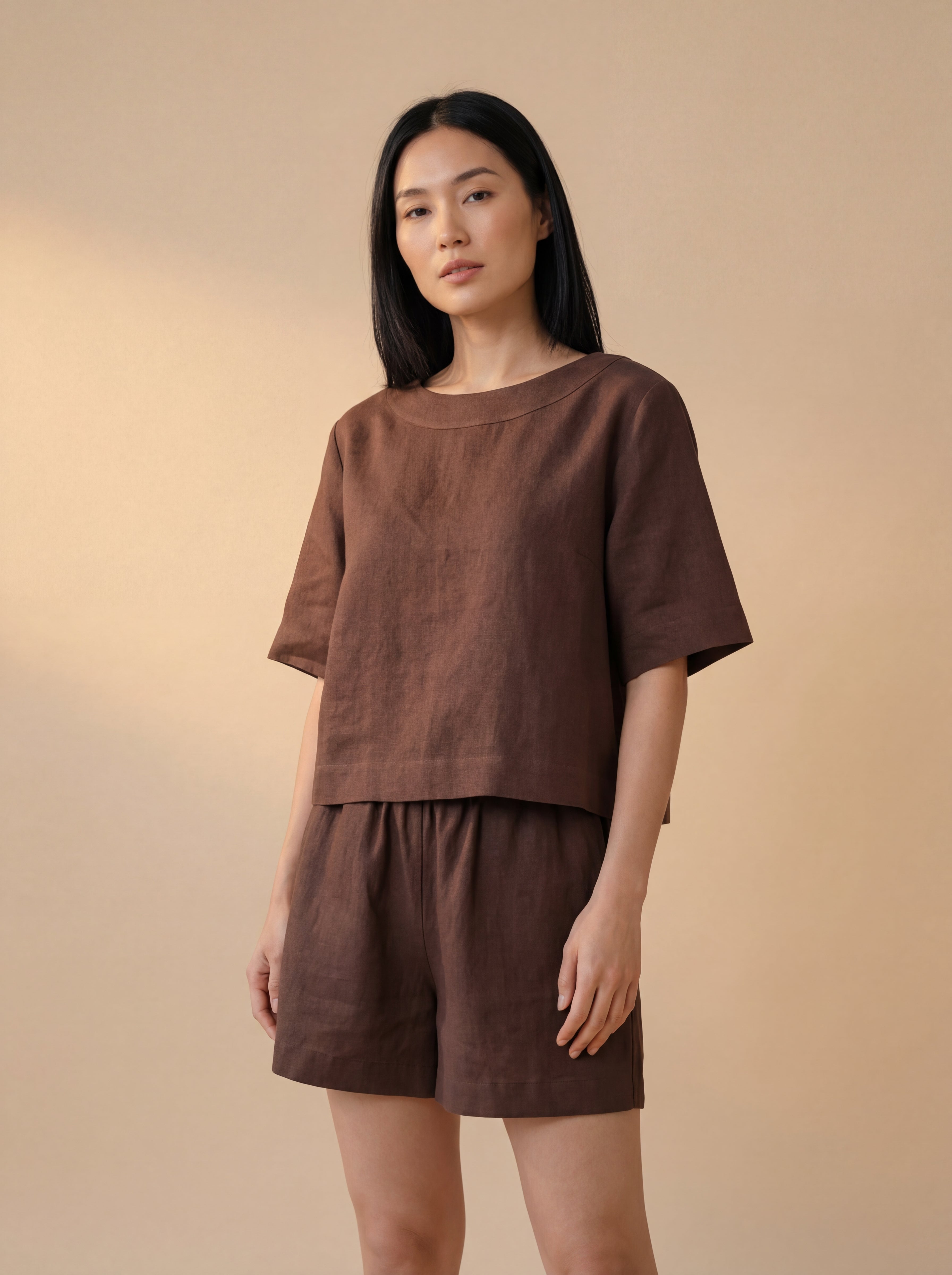 Conjunto Blusa Mayra e Shorts Dora Linho Puro · 2 peças