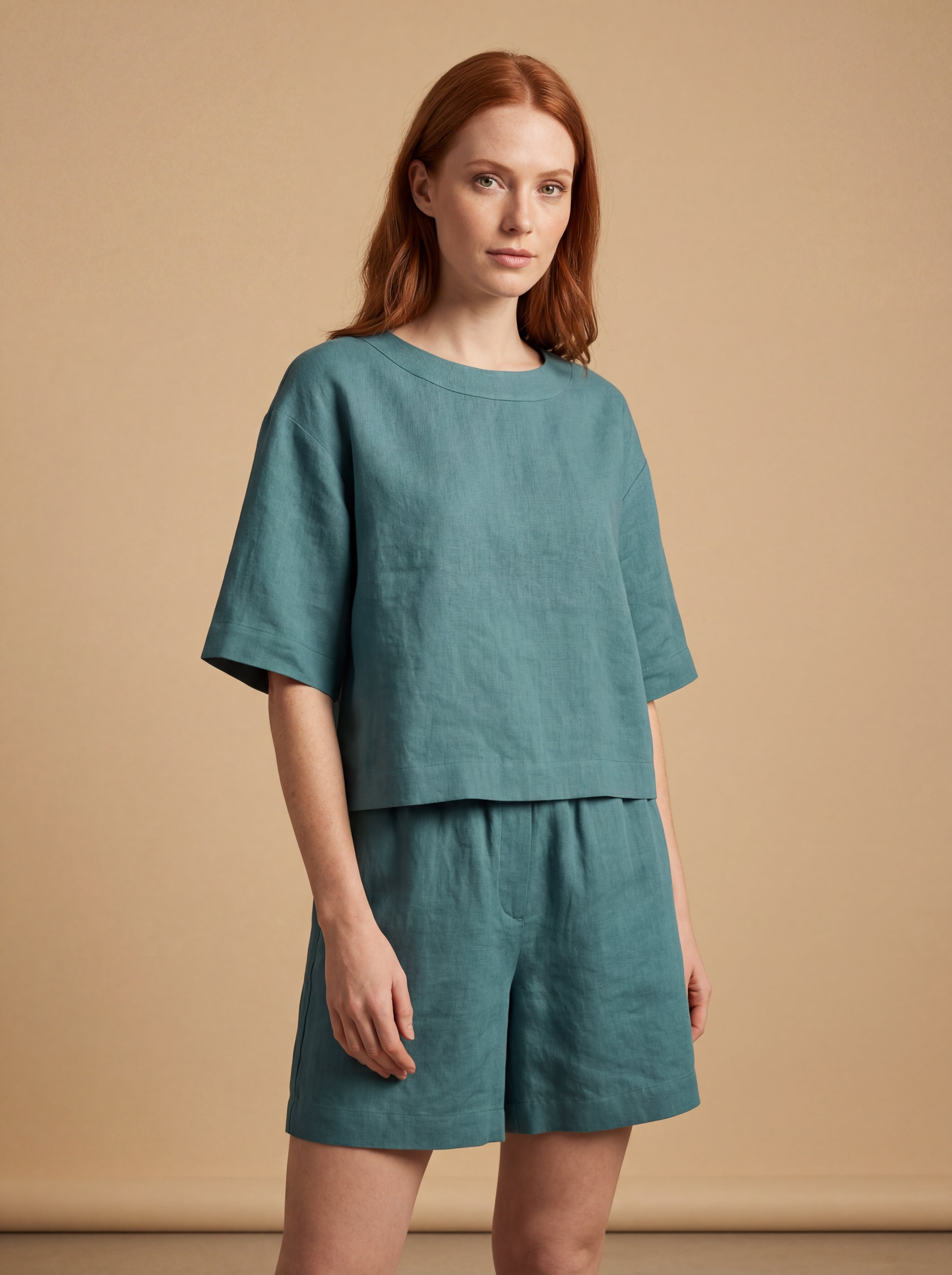 Conjunto Blusa Mayra e Shorts Dora Linho Puro · 2 peças