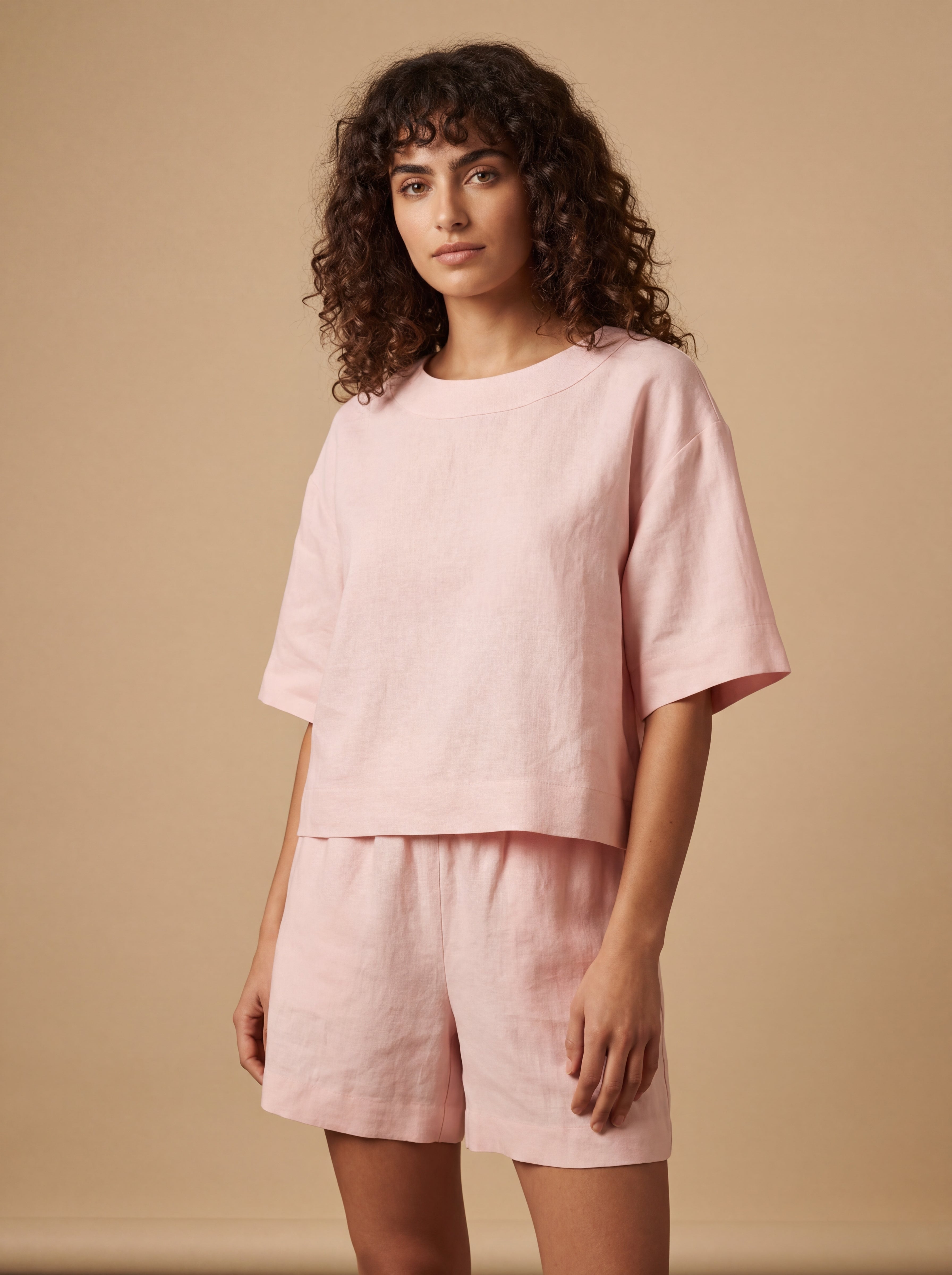 Conjunto Blusa Mayra e Shorts Dora Linho Puro · 2 peças