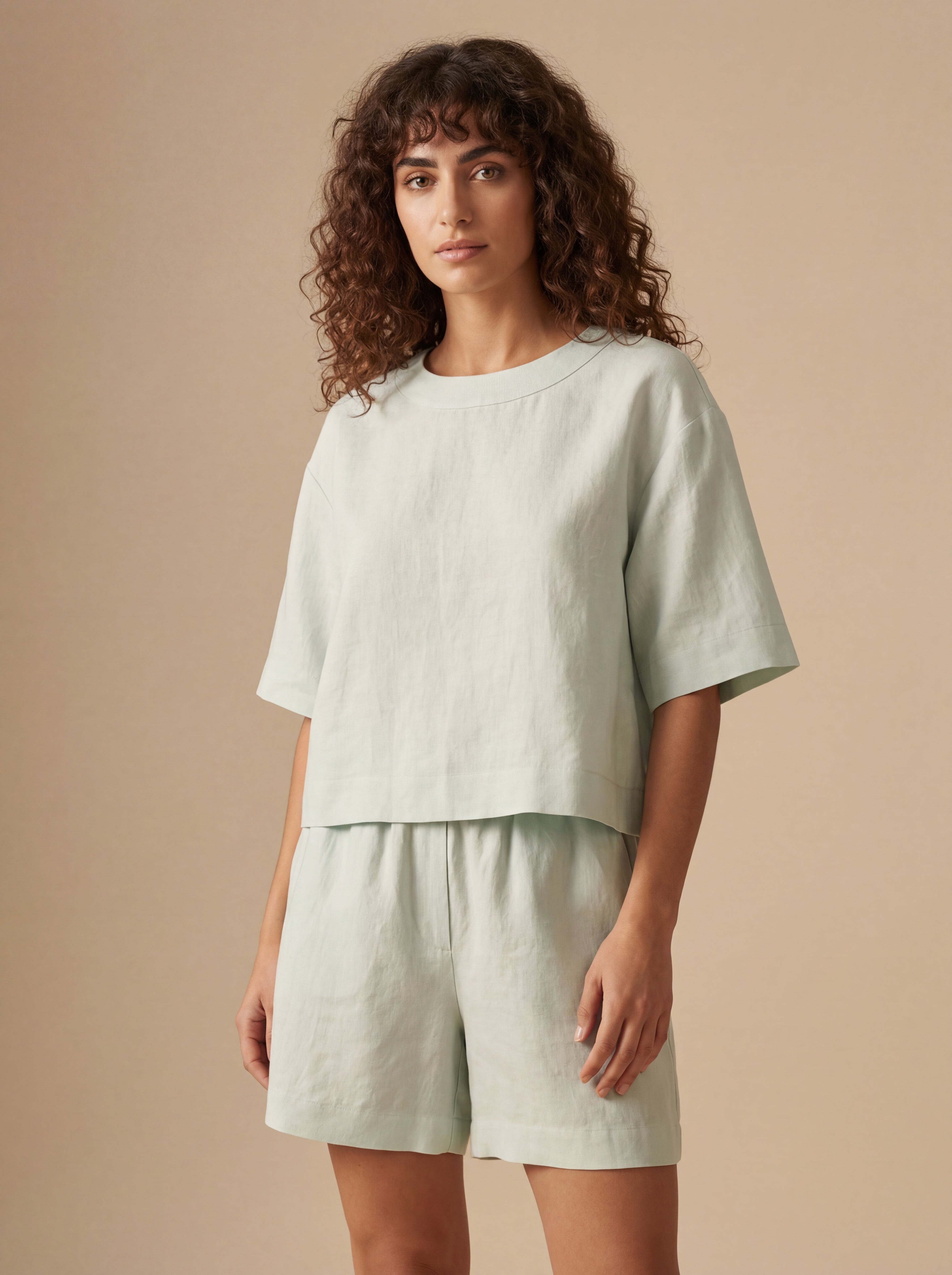 Conjunto Blusa Mayra e Shorts Dora Linho Puro · 2 peças