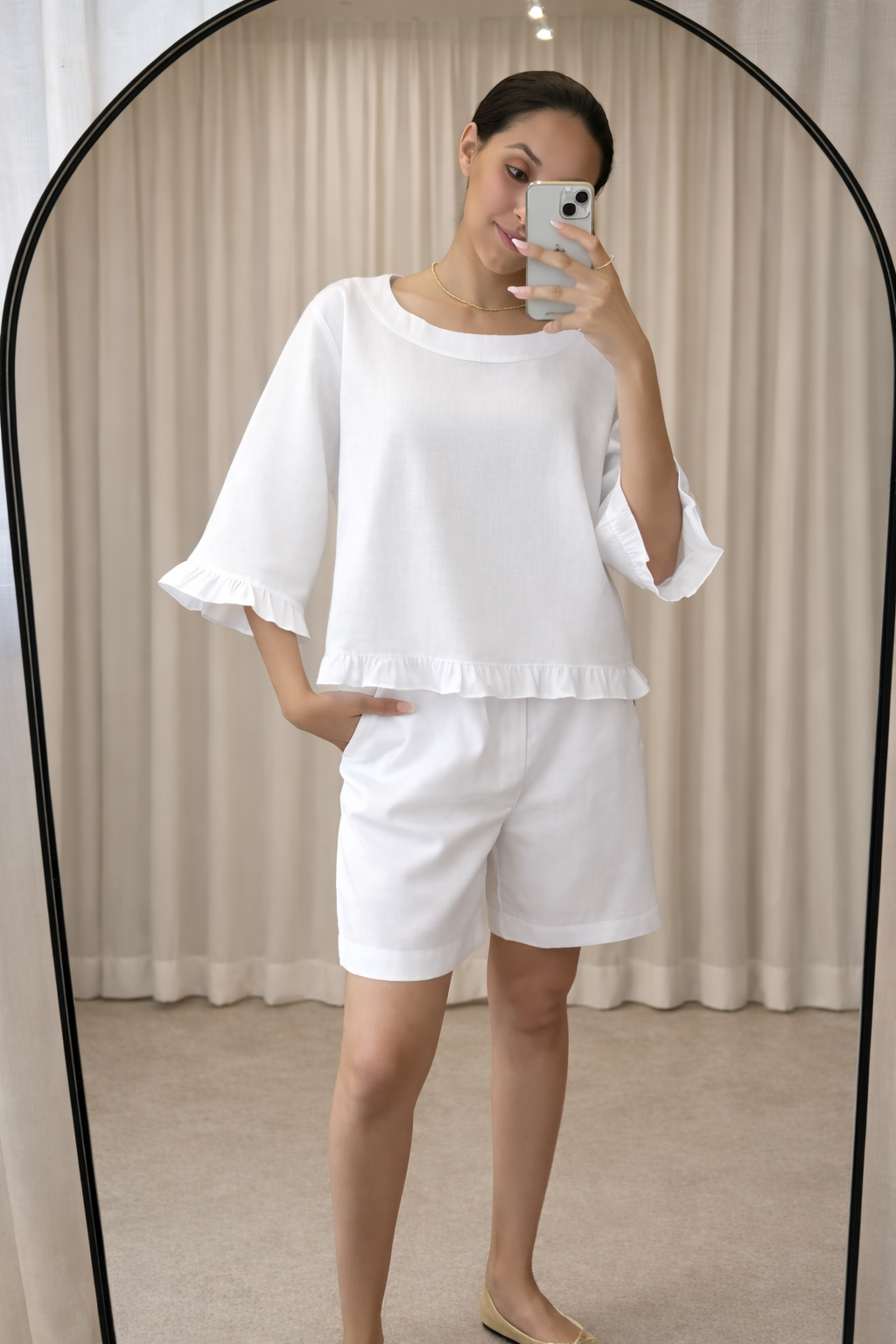 Blusa Feminina Lucy de Linho Puro · Versátil e Sofisticada para Trabalho | Baddu