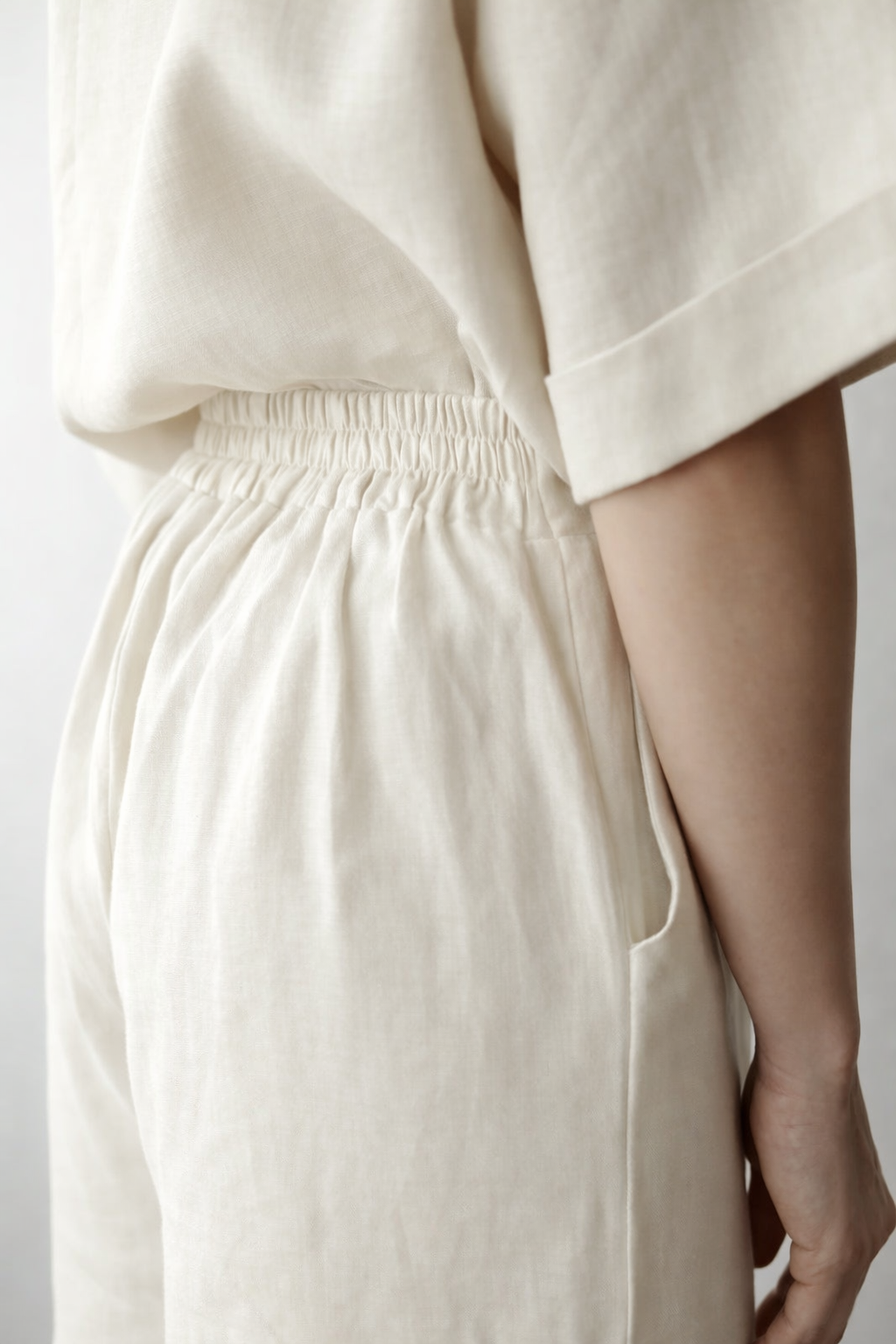 Bermuda Nara Linho Puro