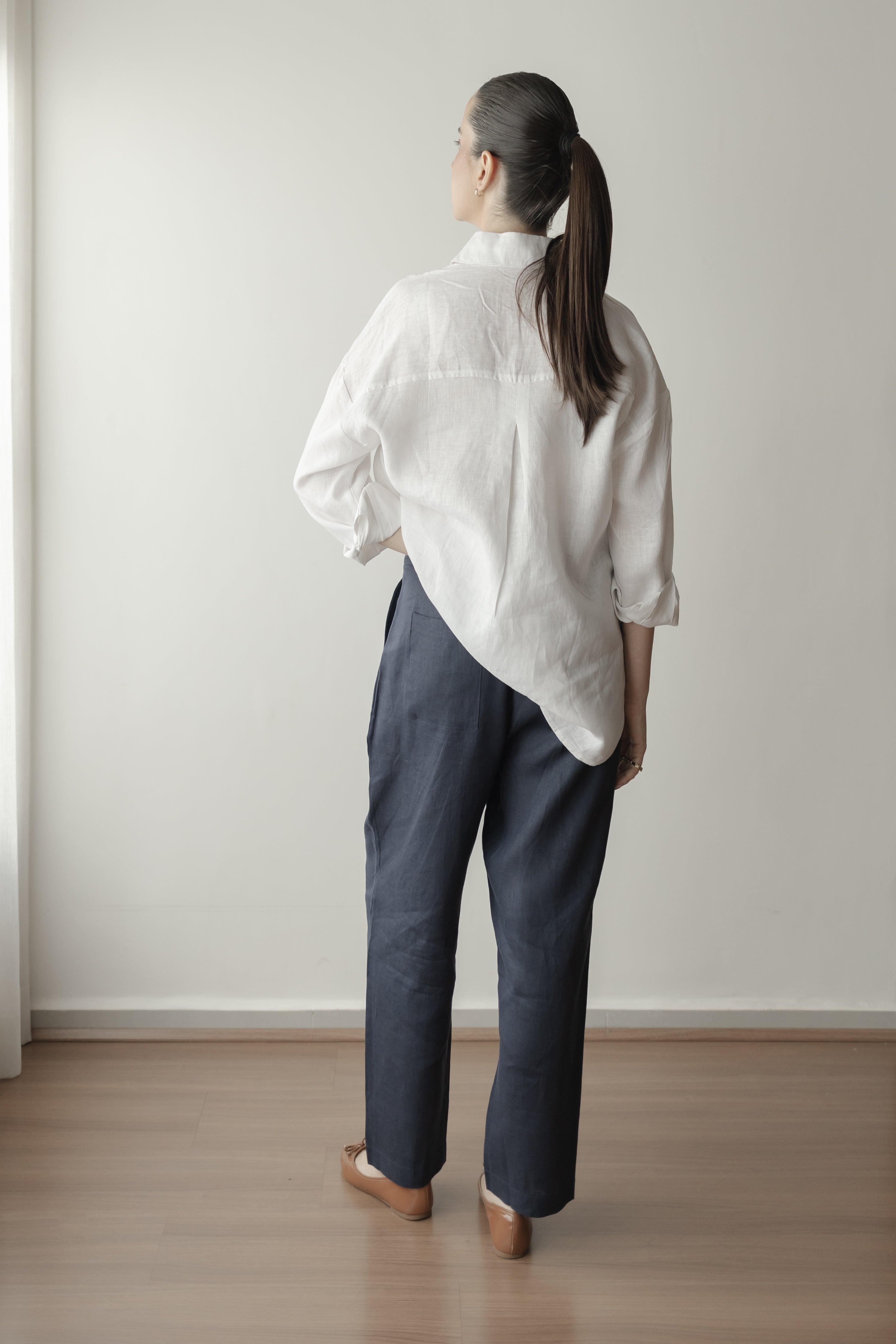 Camisa Feminina Edi de Linho Puro · Minimalista Elegante | Baddu