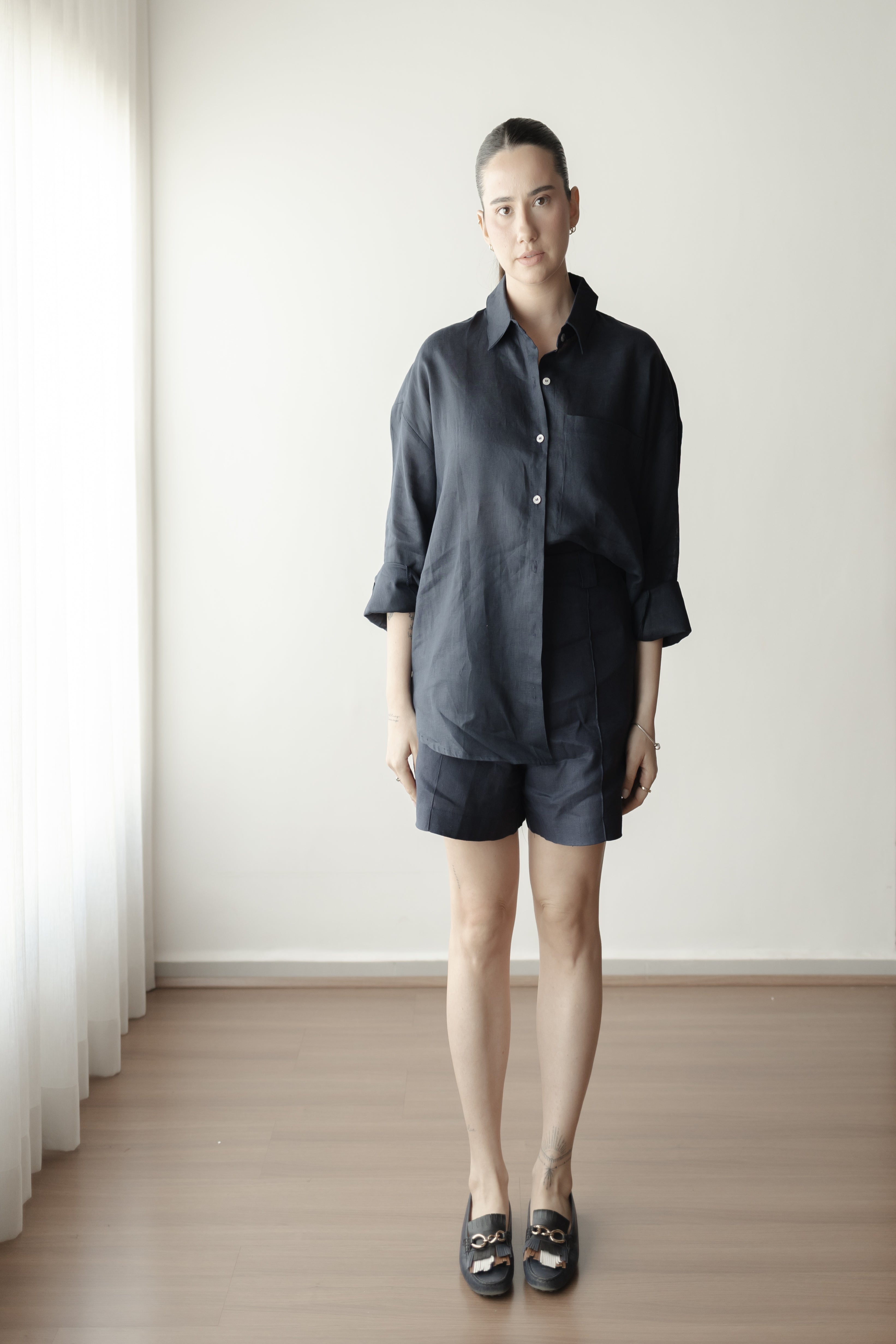 Camisa Feminina Edi de Linho Puro · Minimalista Elegante | Baddu