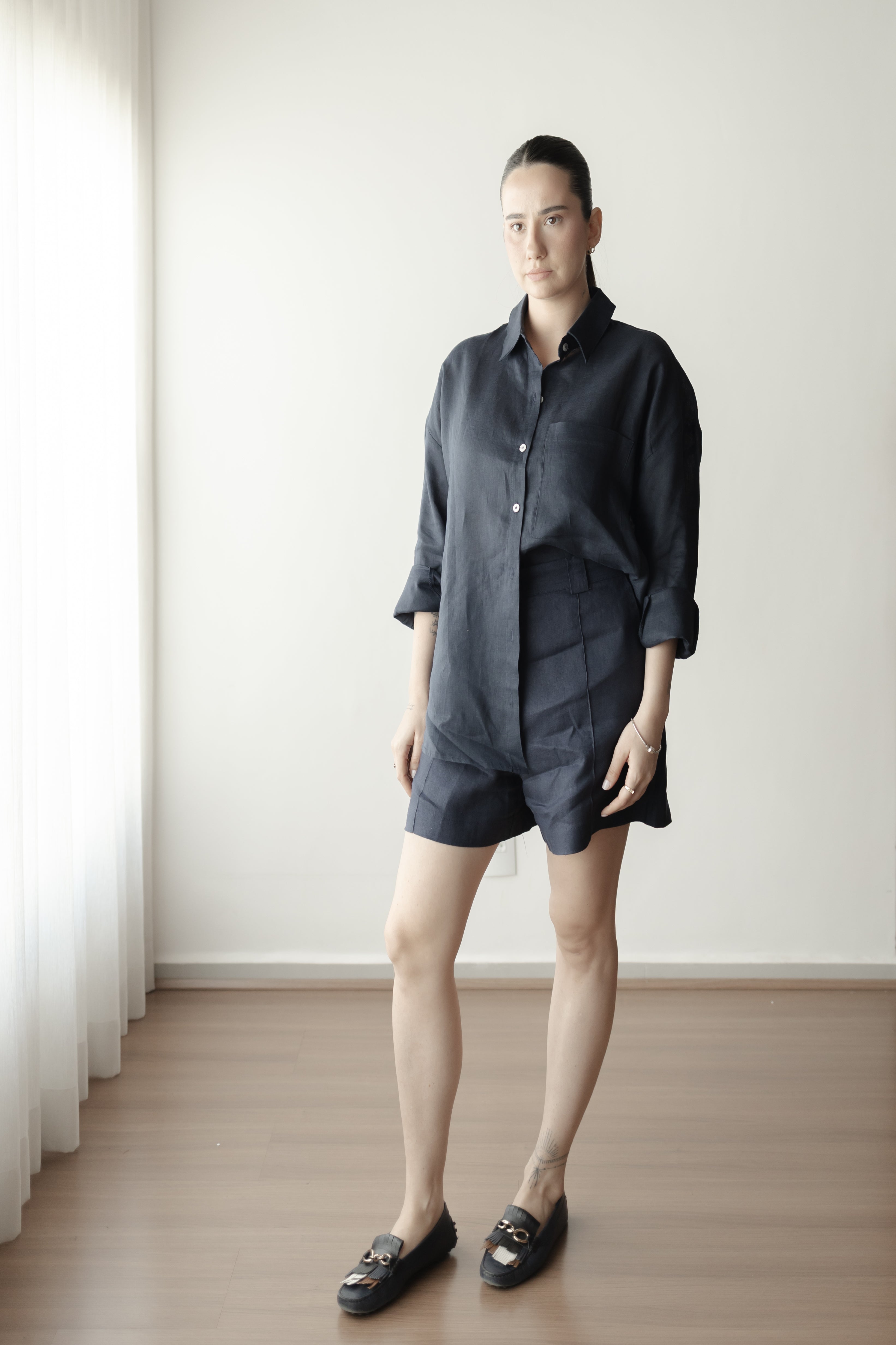 Camisa Feminina Edi de Linho Puro · Minimalista Elegante | Baddu