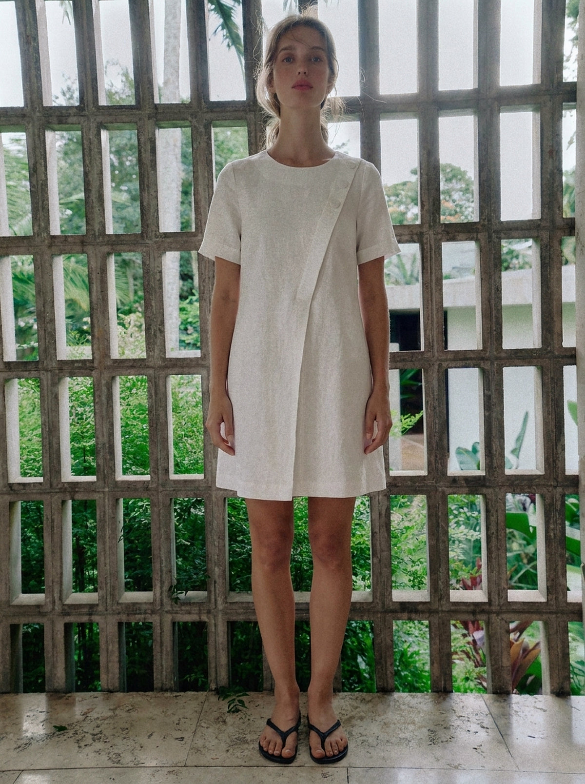 Vestido Júlia Branco — Jardim Frente