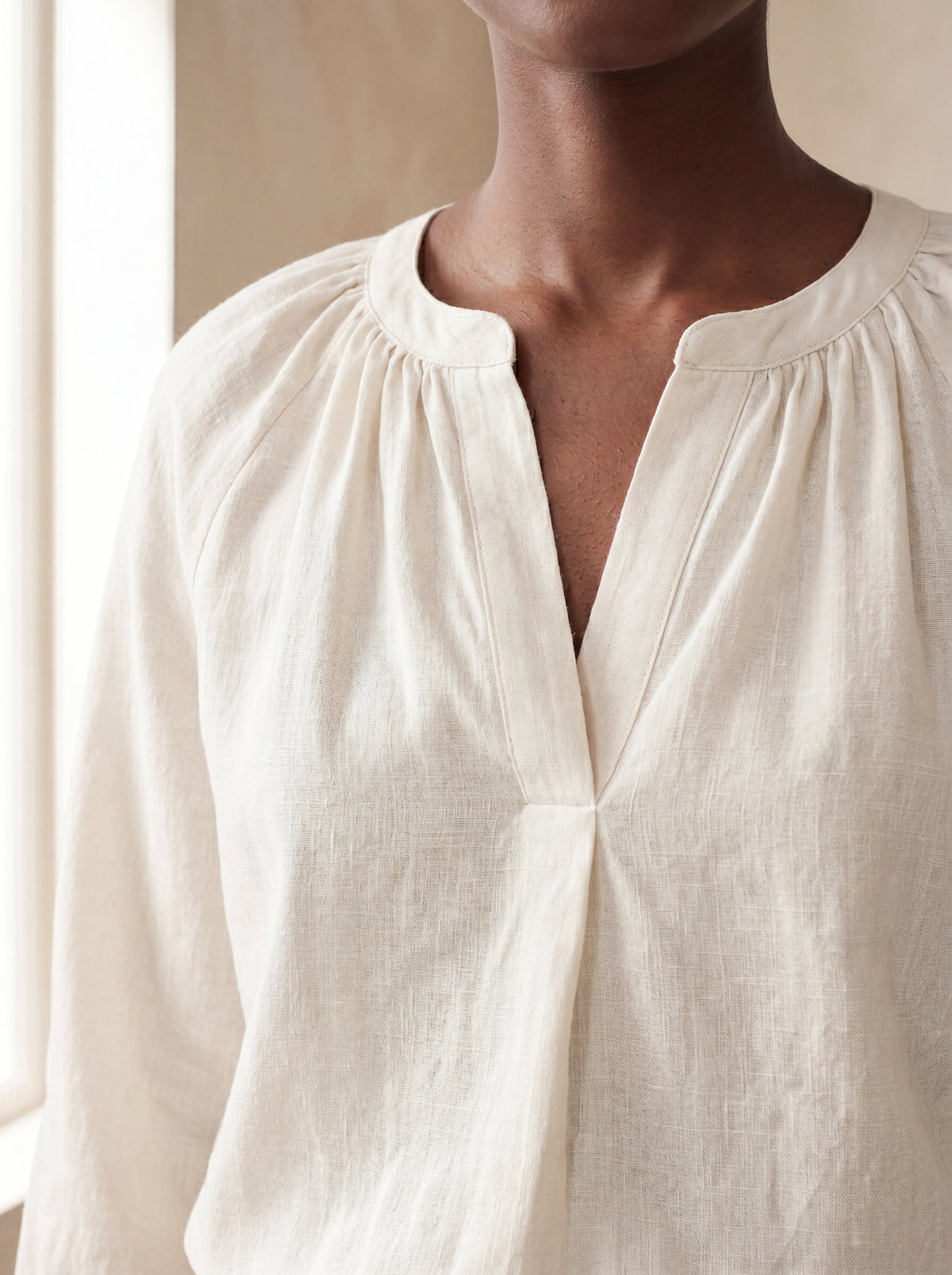 Bata Lívia Branco — Detalhe 01 #Cor_Branco