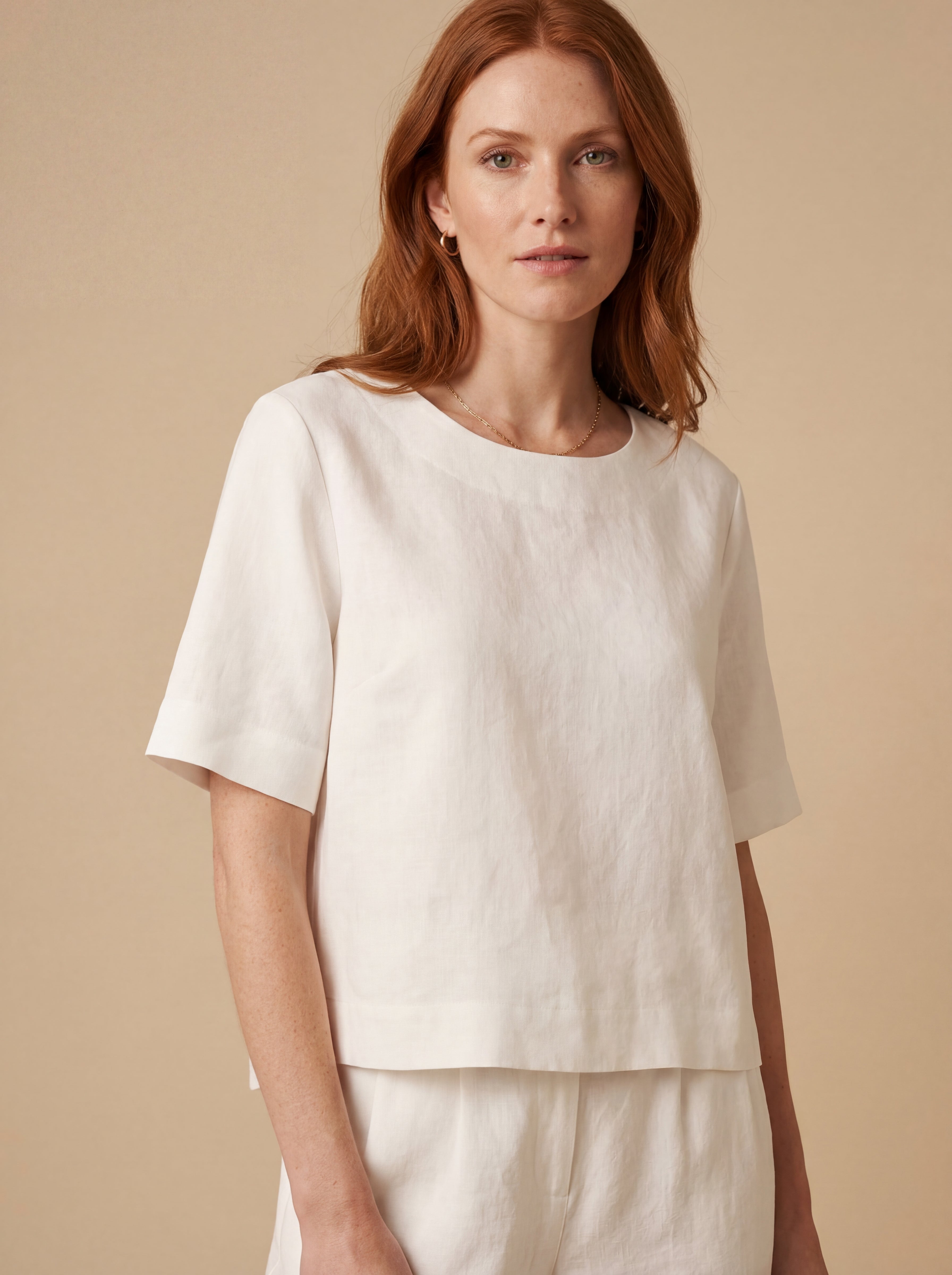 Conjunto Blusa Mayra e Shorts Dora Linho Puro · 2 peças