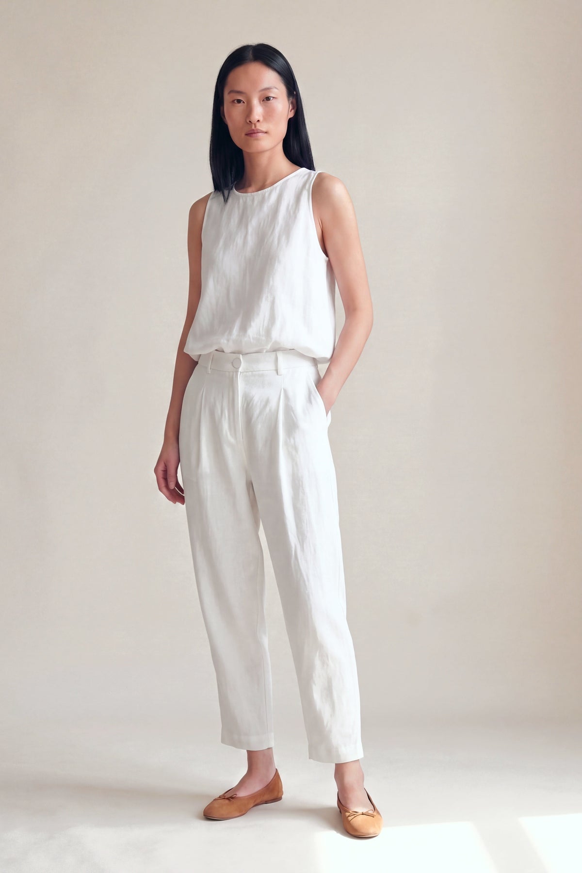 Calça Íris Linho Puro Branco — Frente