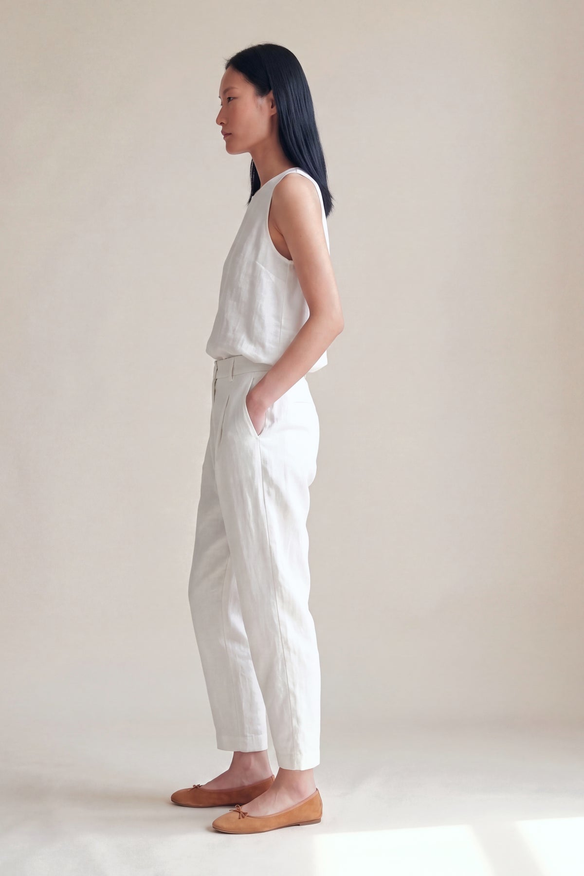 Calça Íris Linho Puro Branco — Perfil