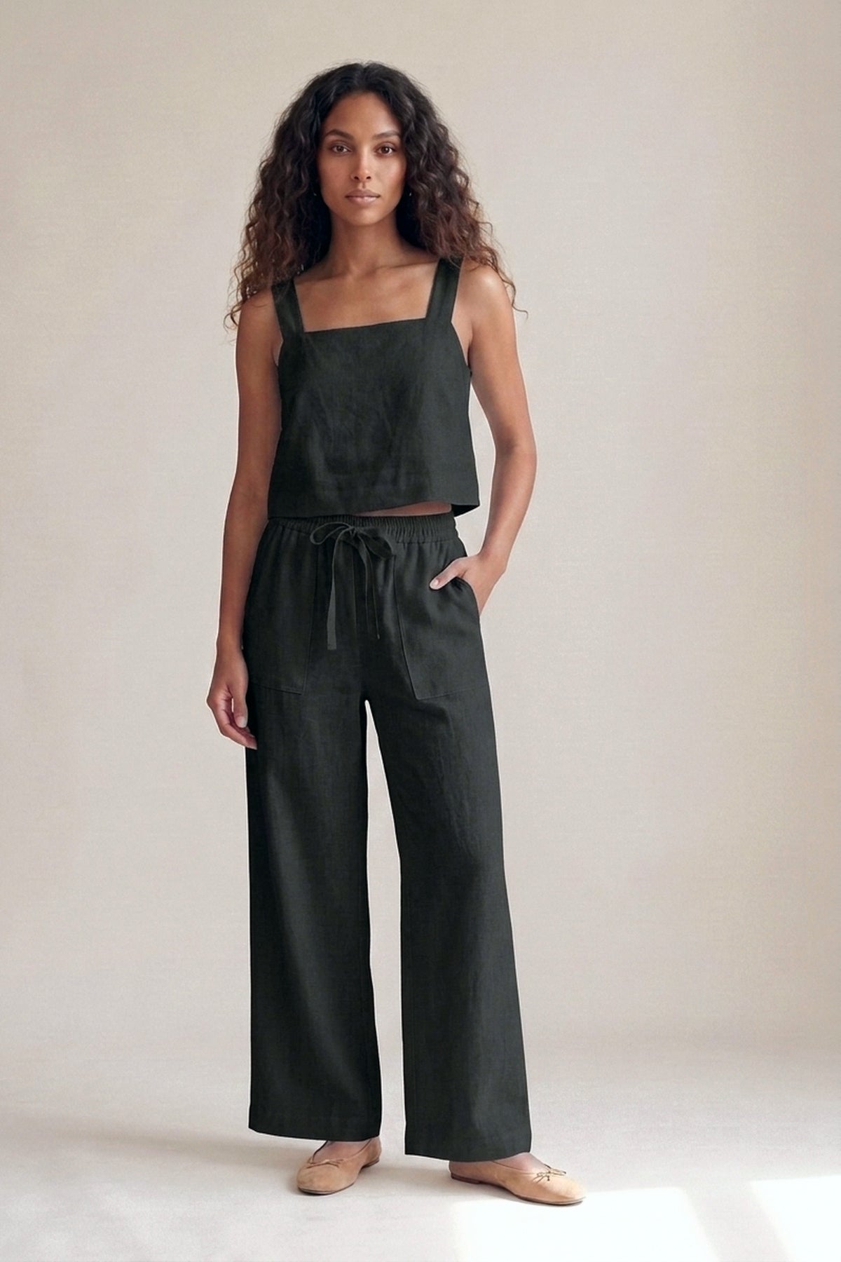 Calça Sandra Linho Puro Preto — Frente