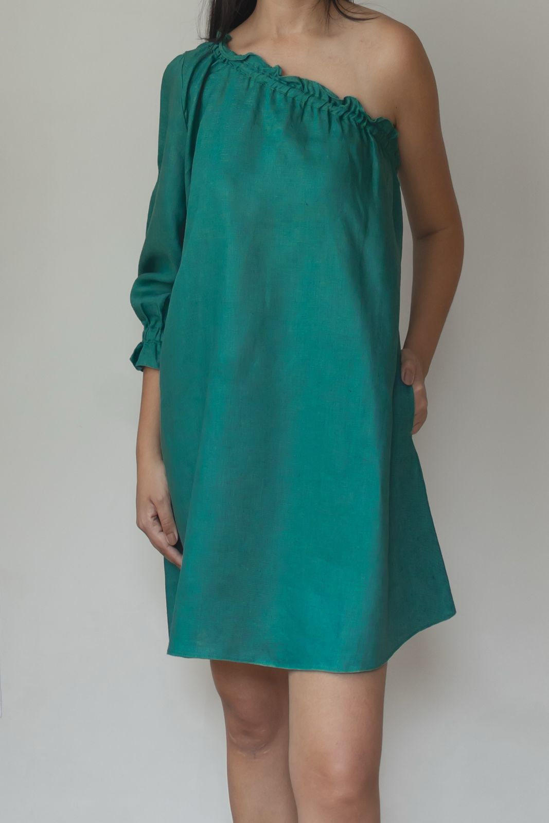Vestido Larissa 100% Linho Verde Esmeralda