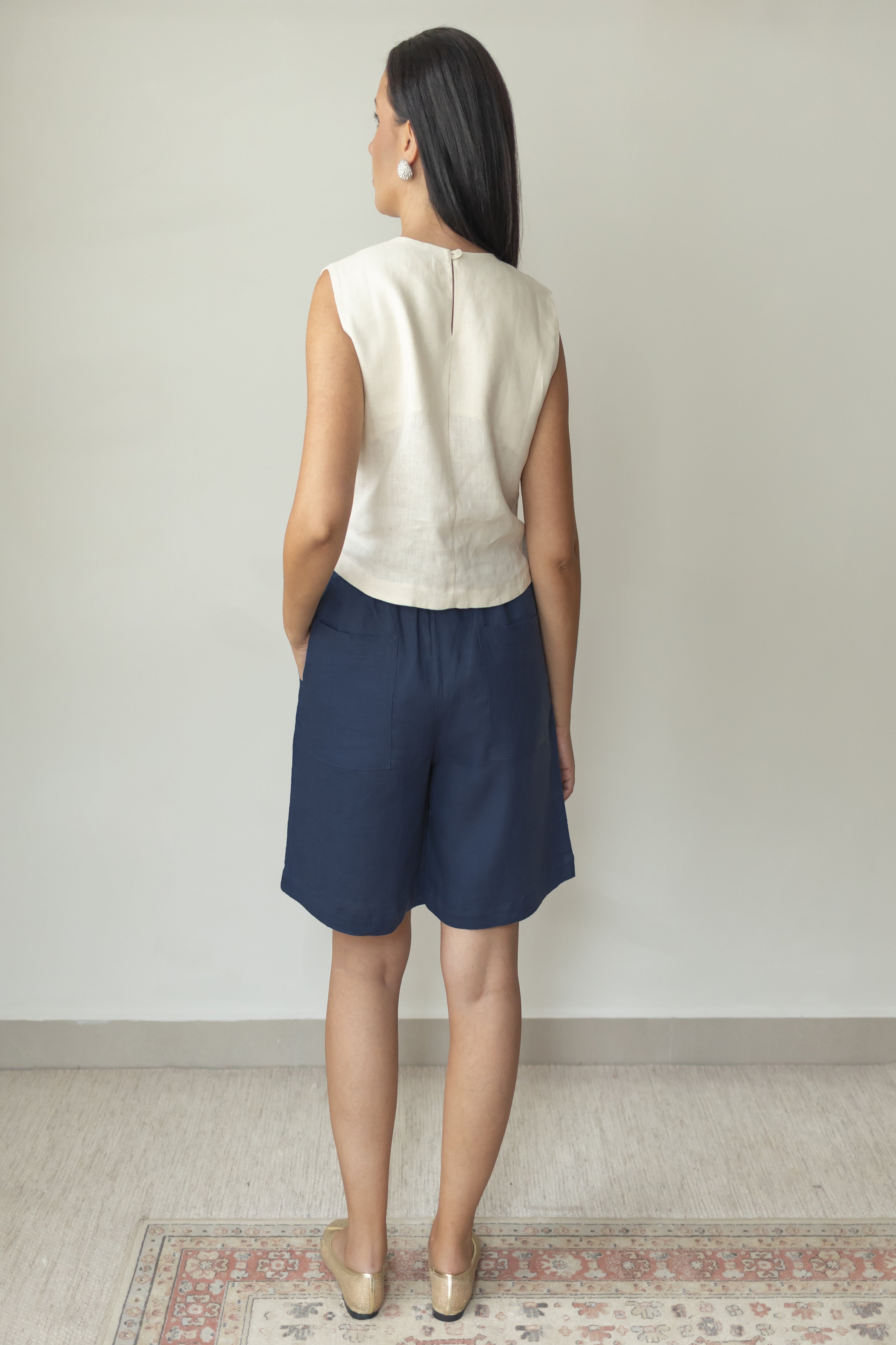 Short Dora 100% Linho Marinho