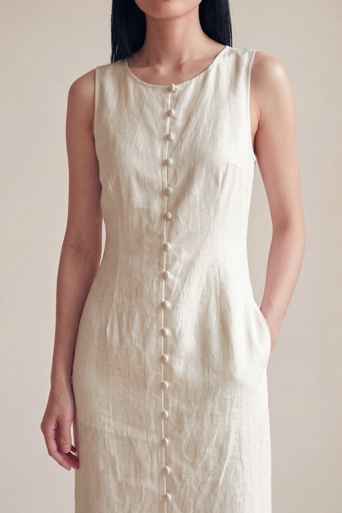 Vestido Midi Carol Cru — Detalhe