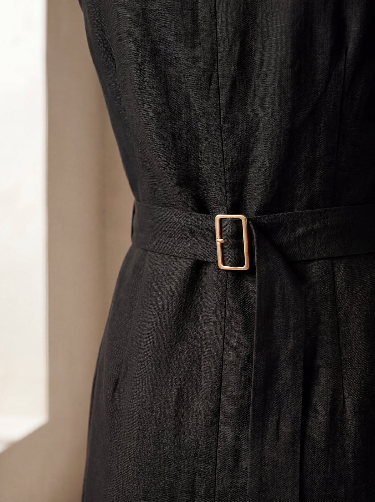 Vestido Midi Carol Preto — Detalhe 02 #Cor_Preto