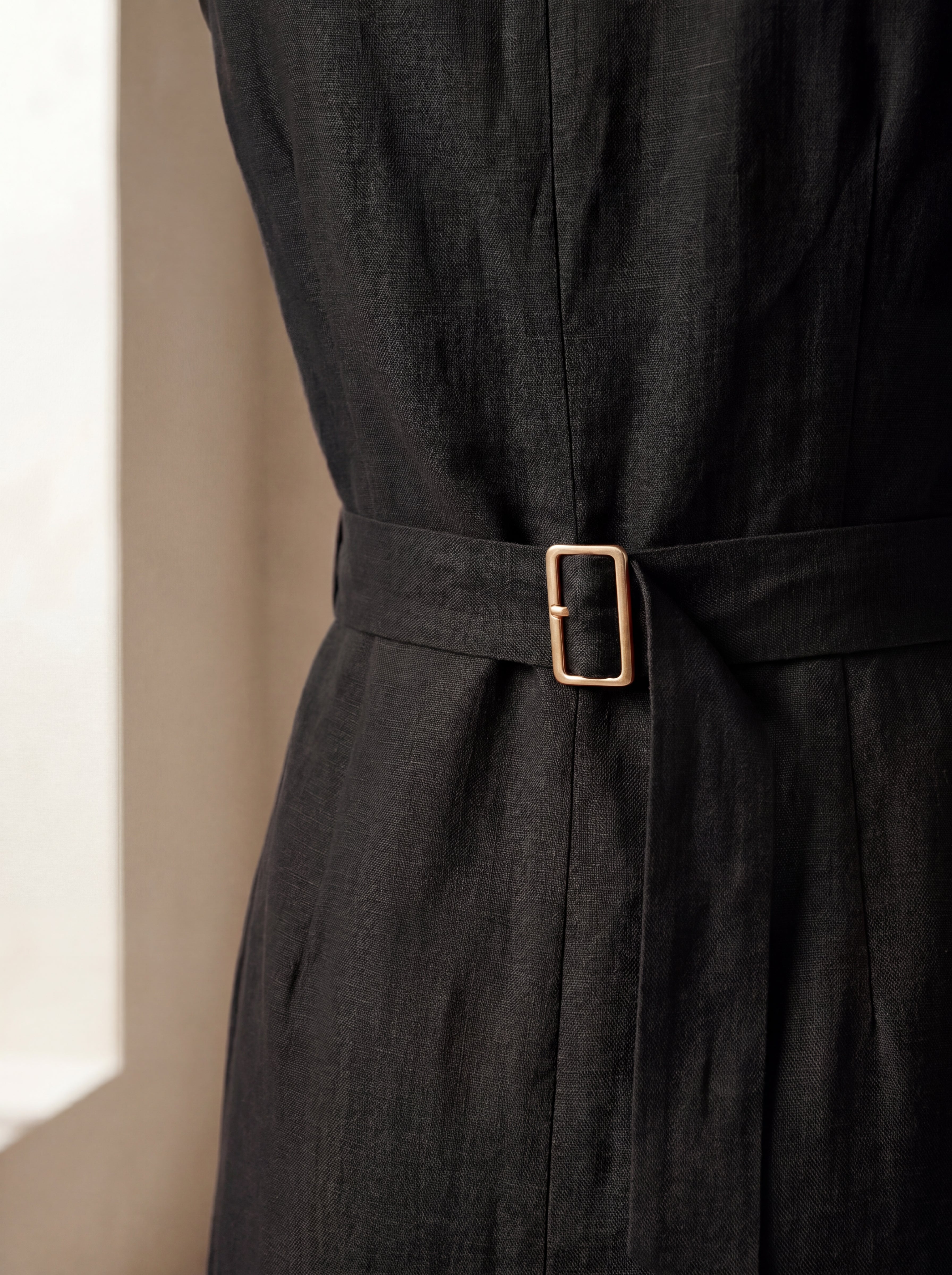Vestido Midi Carol Preto — Detalhe 02 #Cor_Preto