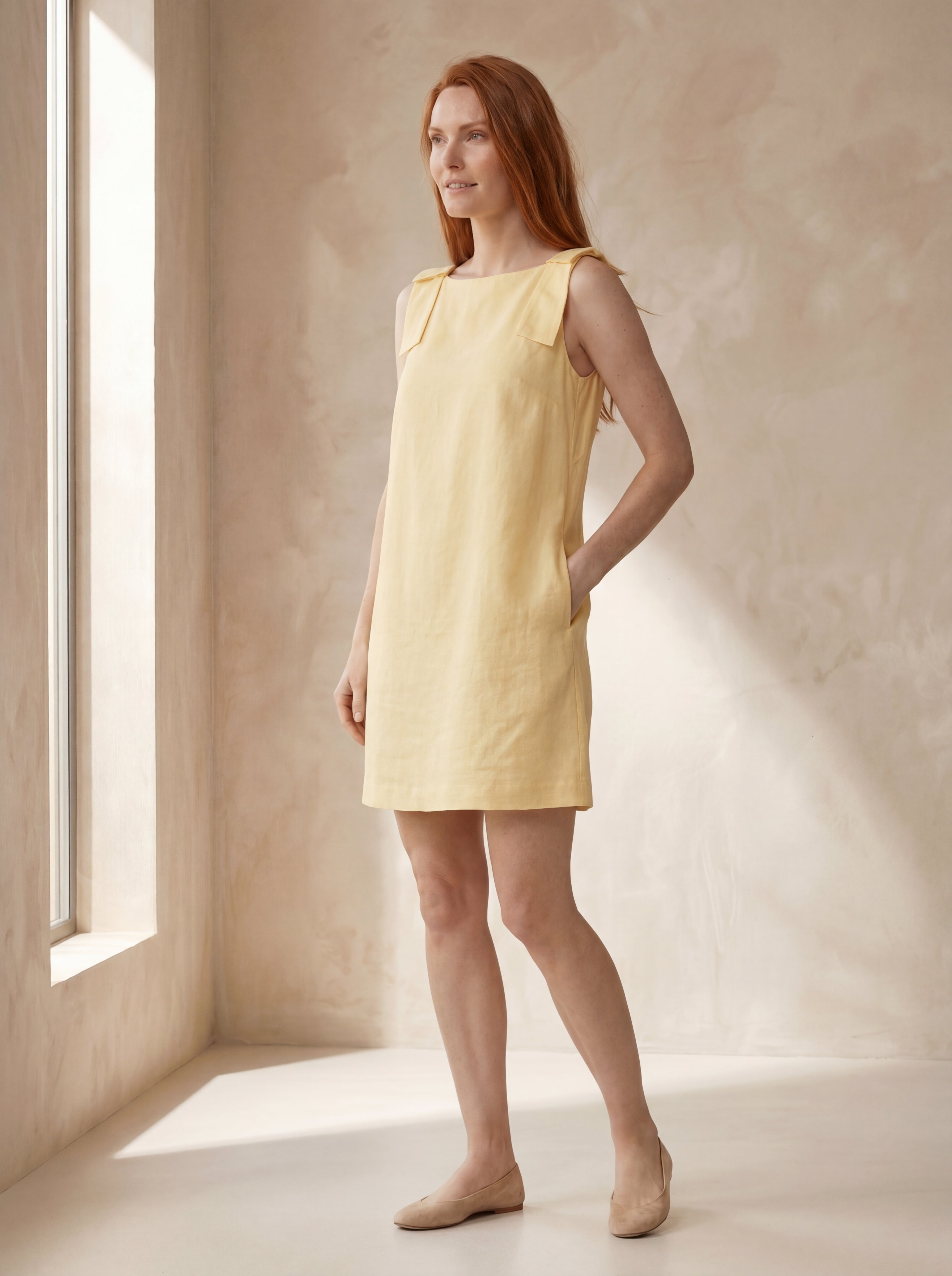 Vestido Beatriz Amarelo Bebê — Lateral 01 #Cor_Amarelo Bebê