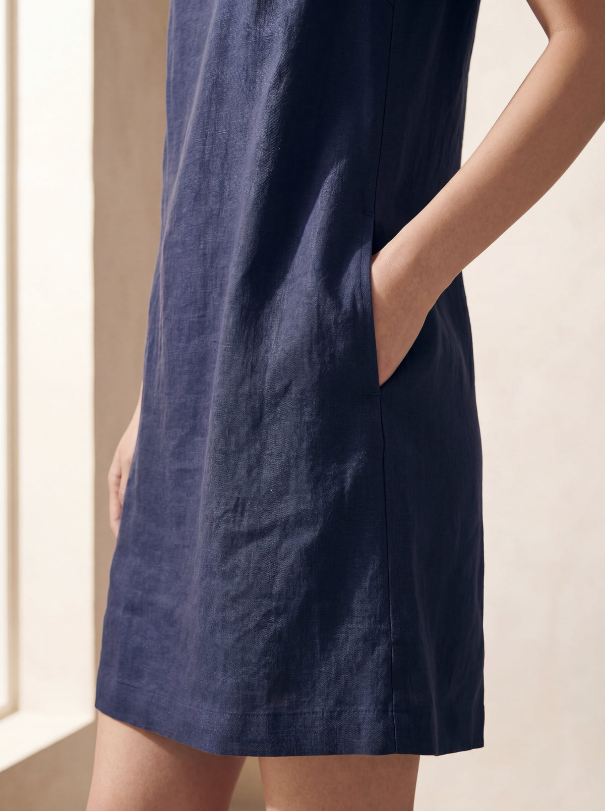 Vestido Beatriz Marinho — Detalhe 01 #Cor_Marinho
