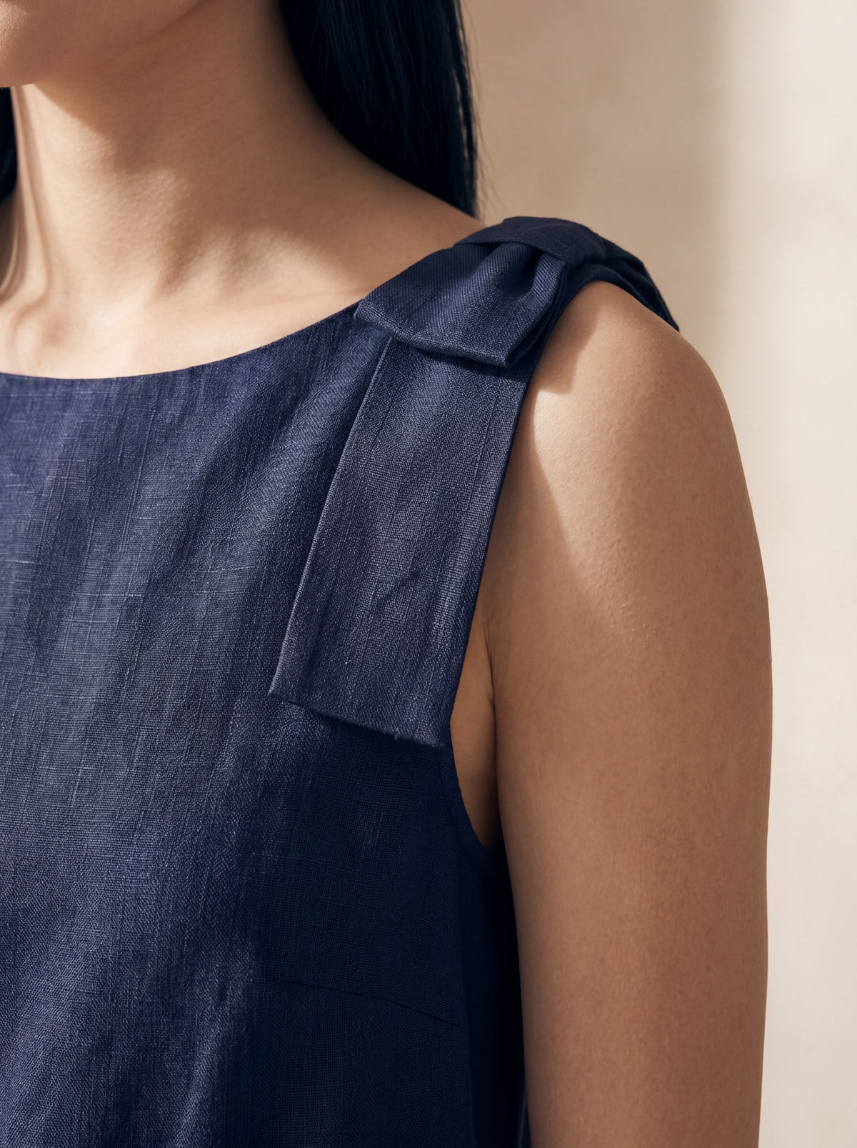 Vestido Beatriz Marinho — Detalhe 03 #Cor_Marinho