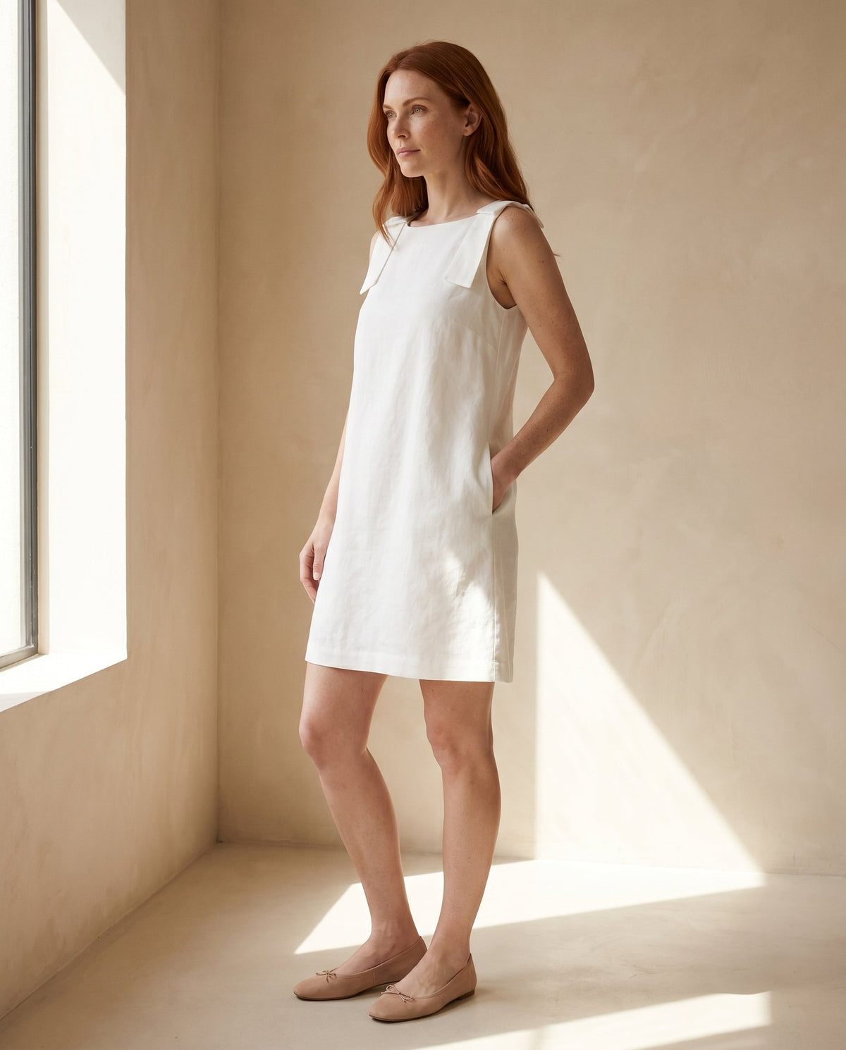 Vestido Beatriz Branco — Lateral 01 #Cor_Branco