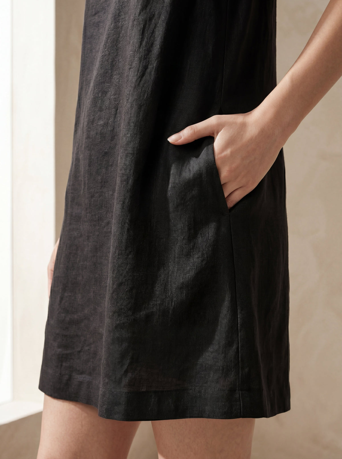 Vestido Beatriz Preto — Detalhe 01 #Cor_Preto