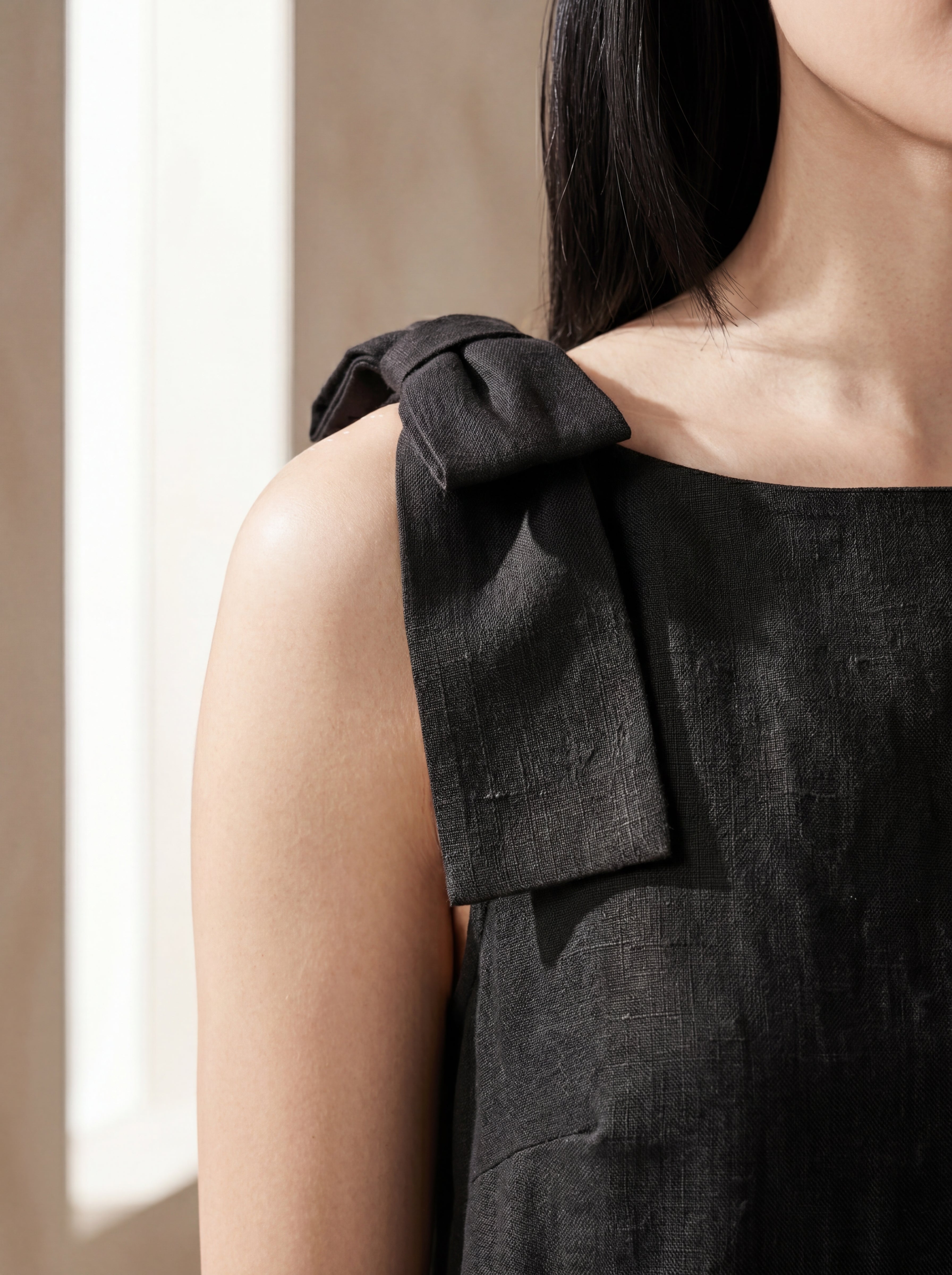 Vestido Beatriz Preto — Detalhe 02 #Cor_Preto