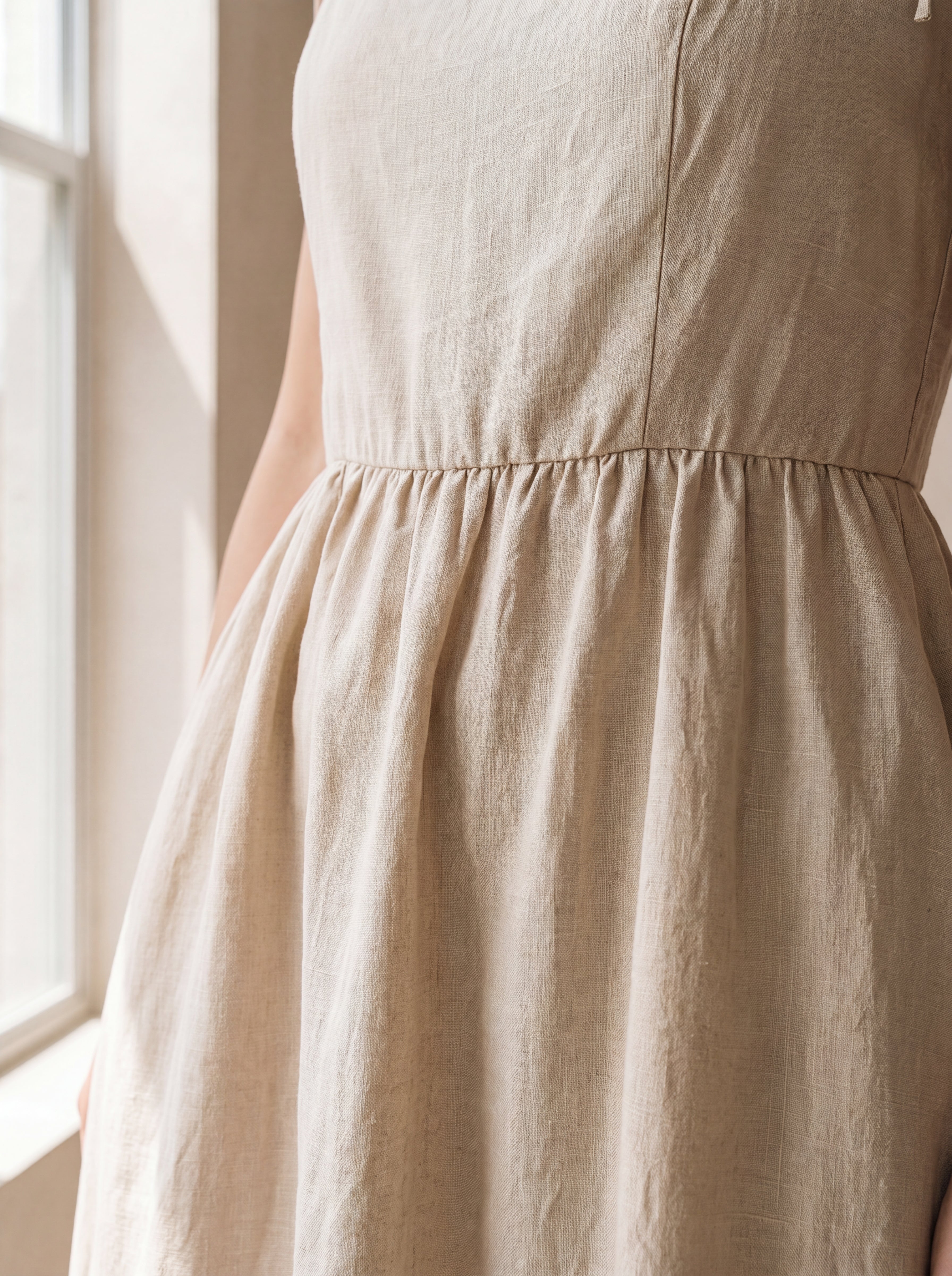 Vestido Dália Longo Cru — Detalhe 01 #Cor_Cru