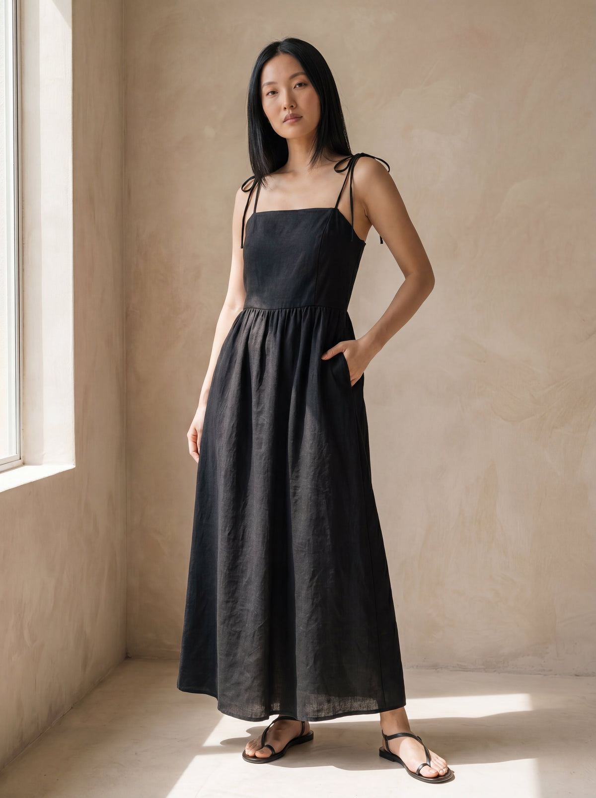 Vestido Dália Longo Preto — Frente 01 #Cor_Preto