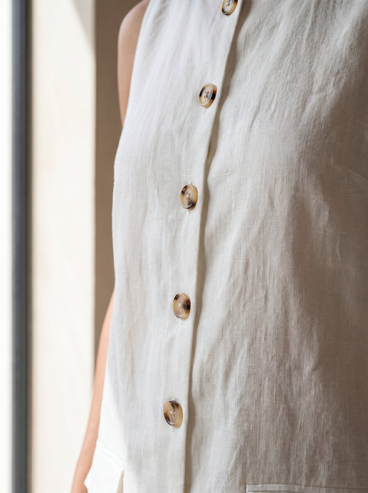 Vestido Dora Branco — Detalhe 02 #Cor_Branco