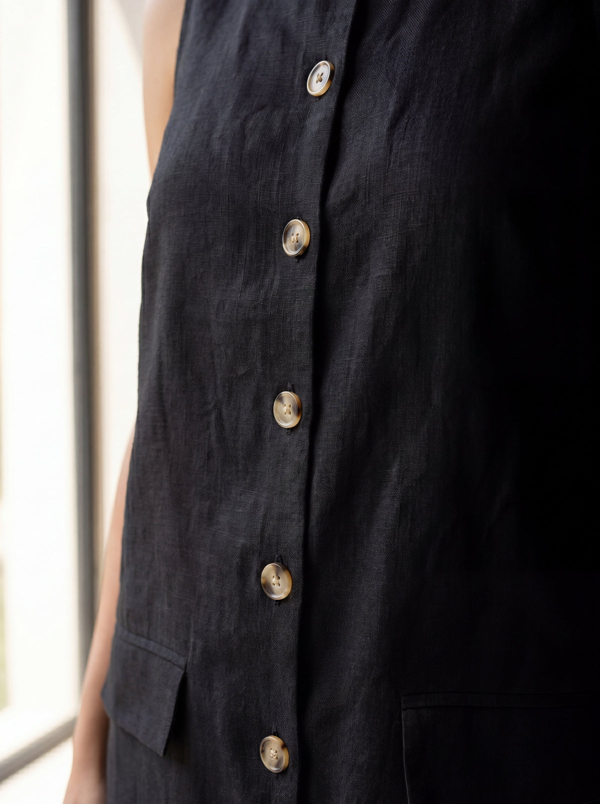 Vestido Dora Preto — Detalhe 02 #Cor_Preto