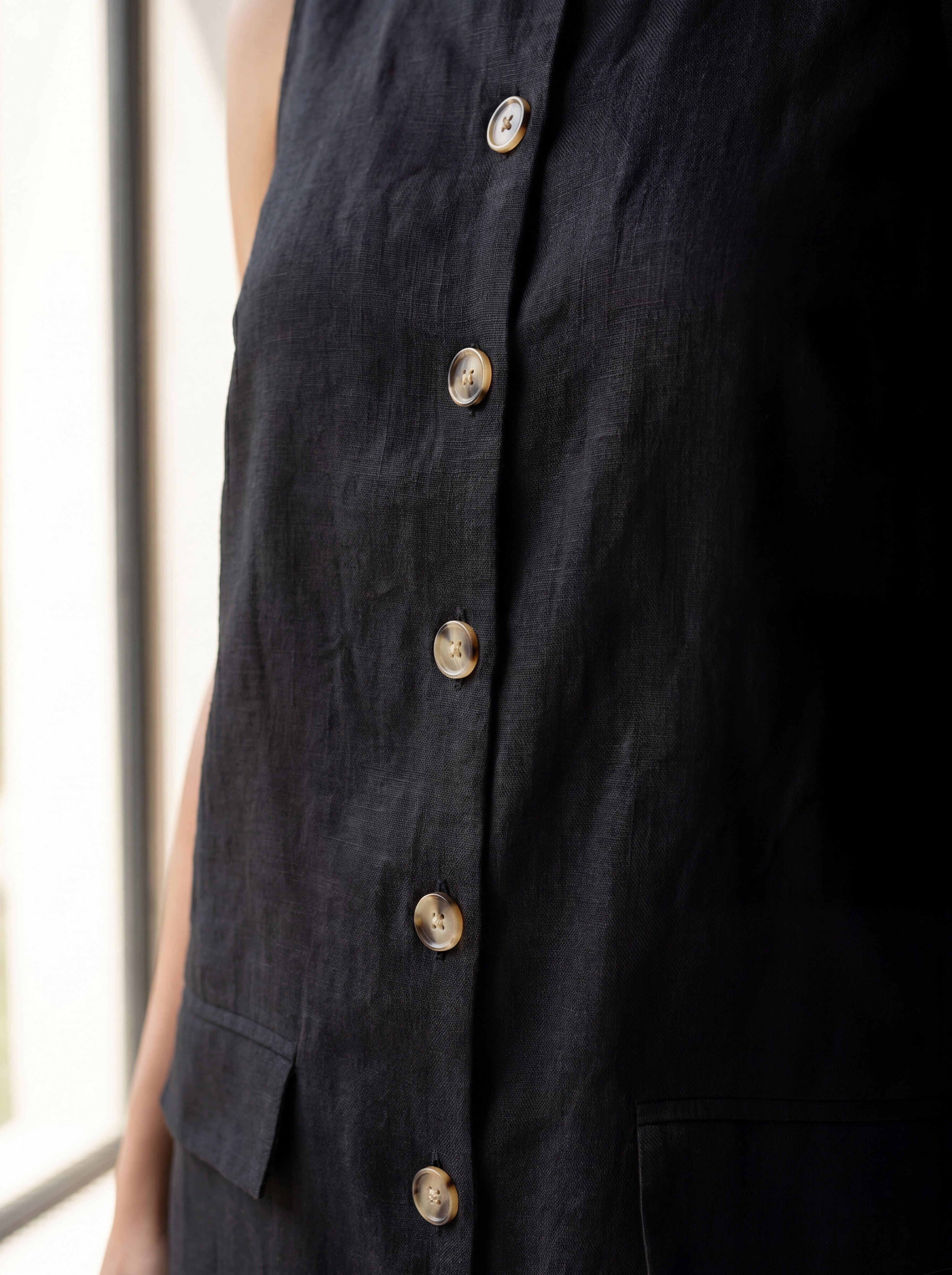 Vestido Dora Preto — Detalhe 02 #Cor_Preto