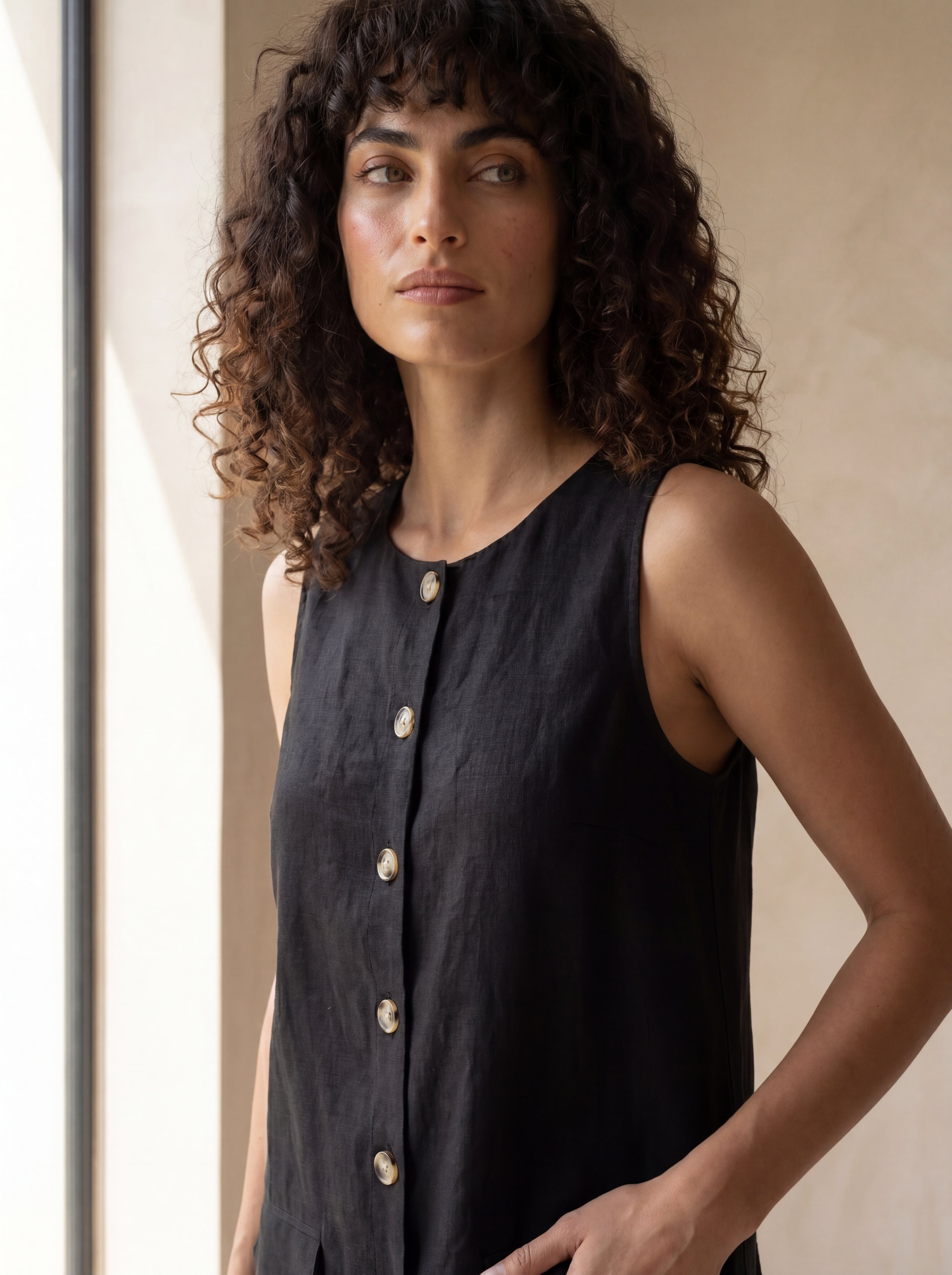 Vestido Dora Preto — Frente 01 #Cor_Preto