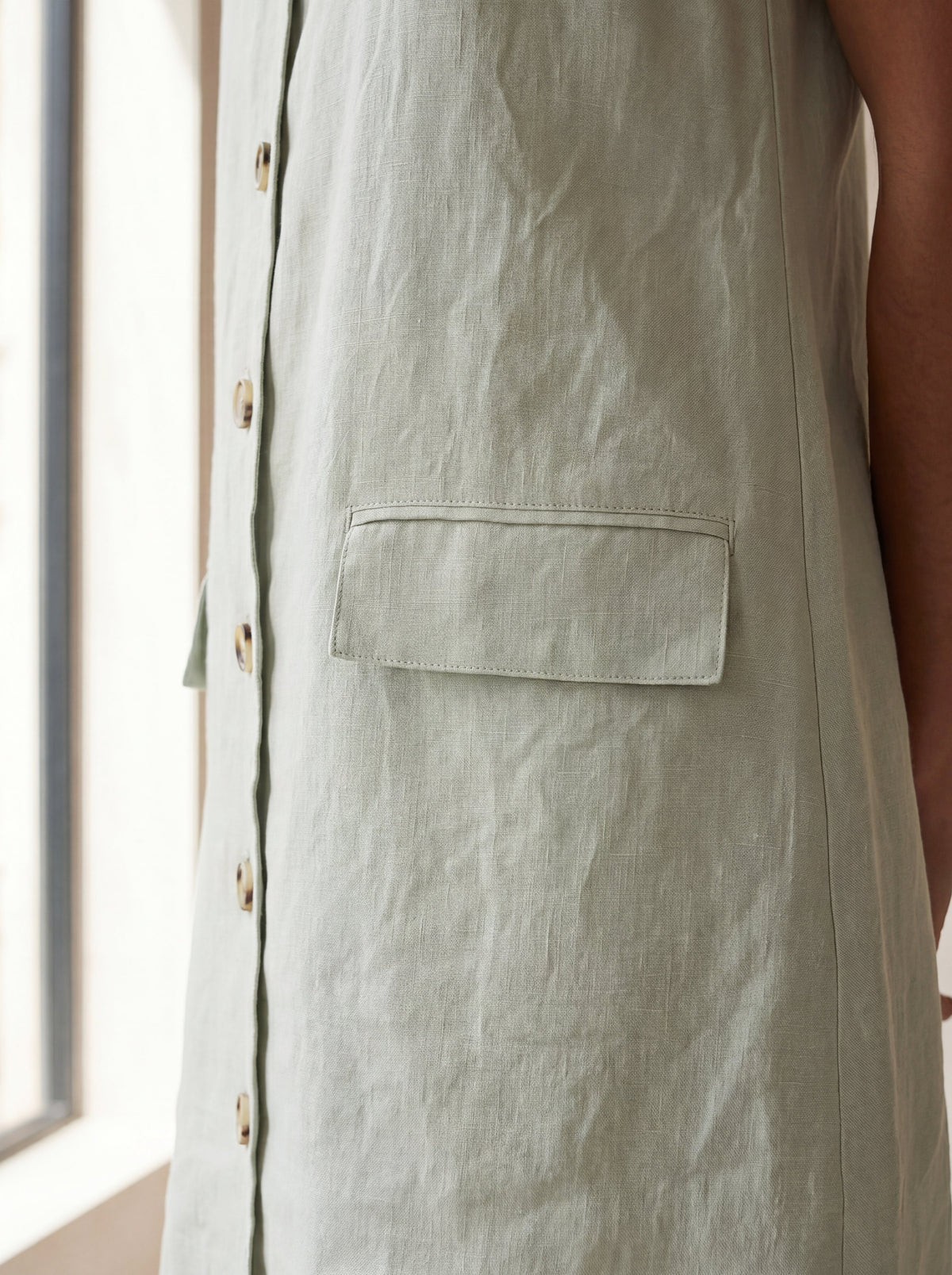 Vestido Dora Verde Menta — Detalhe 01 #Cor_Verde Menta