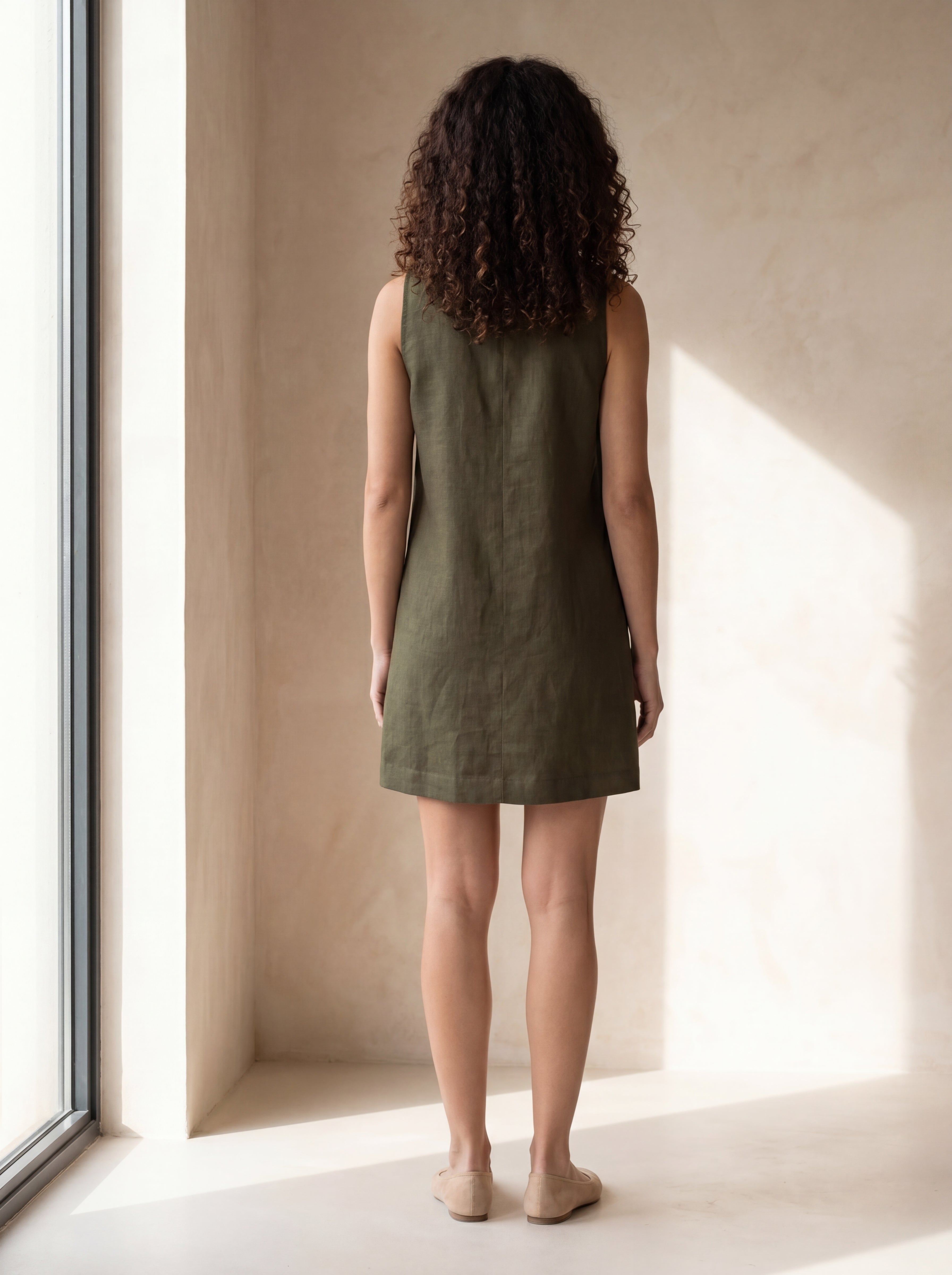 Vestido Dora Verde Militar — Costas 01 #Cor_Verde Militar