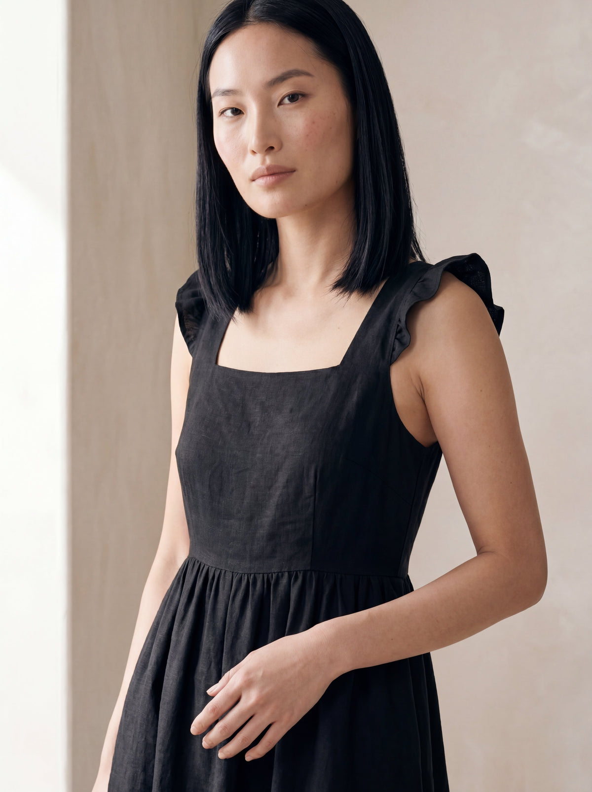 Vestido Midi Luiza Preto — Frente 02 #Cor_Preto