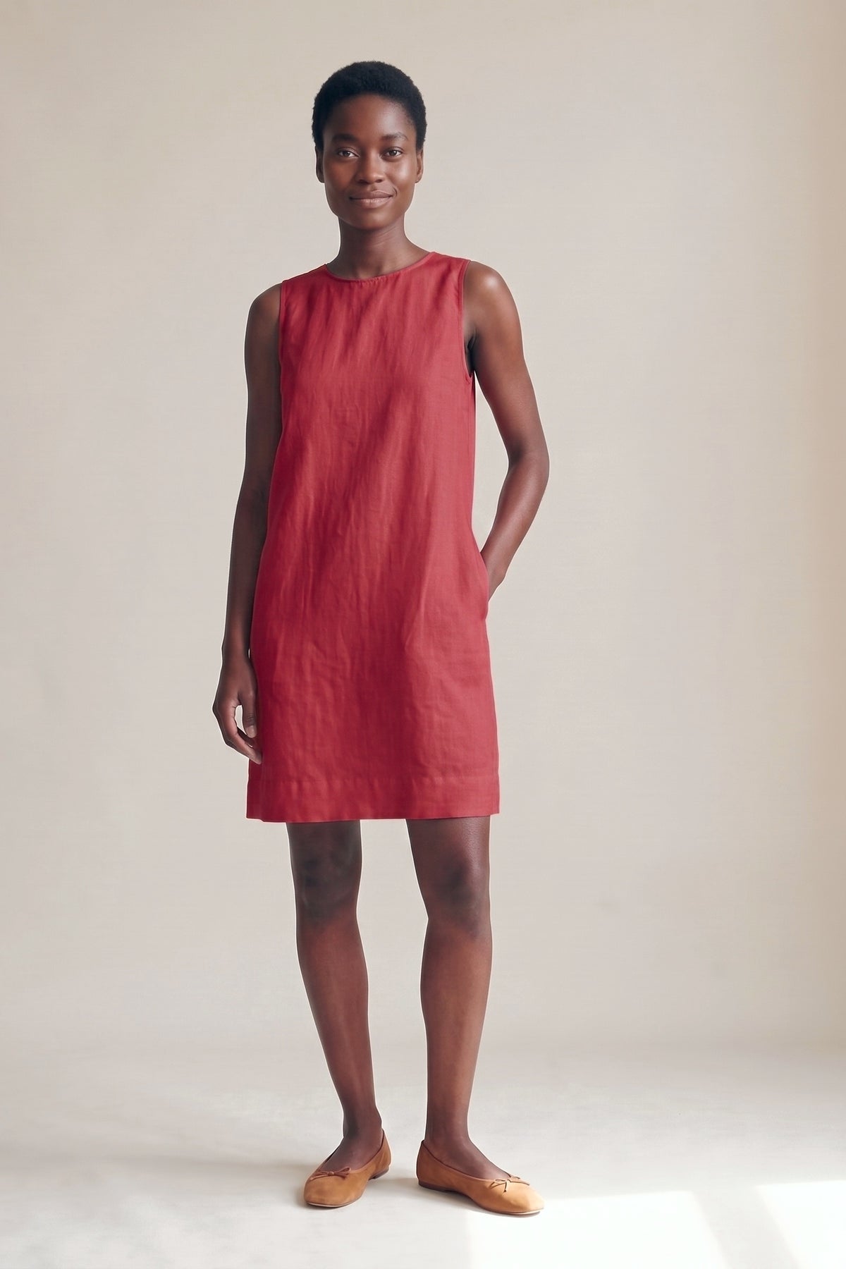 Vestido Alice Linho Puro Vermelho — Frente