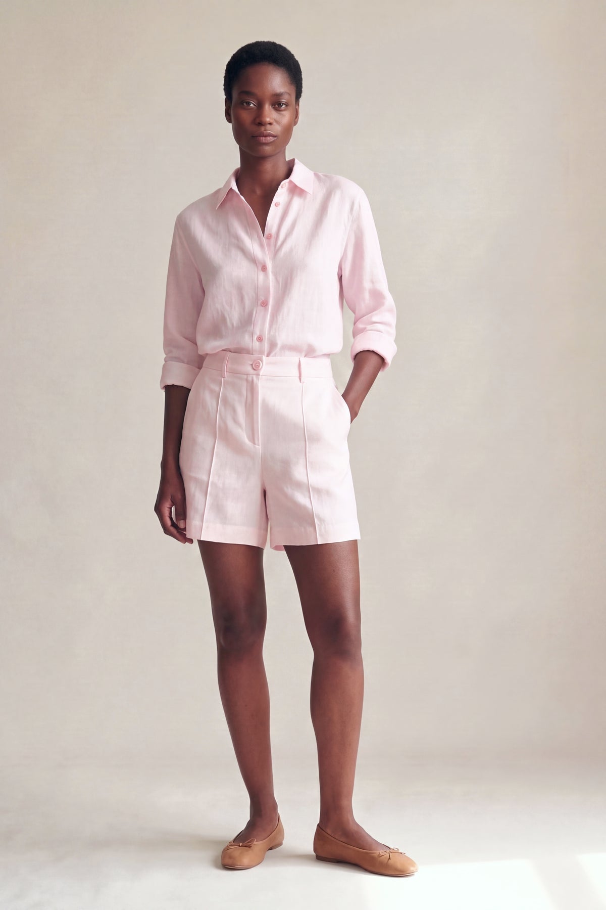 Bermuda Celina Linho Puro Rosa Bebê — Frente