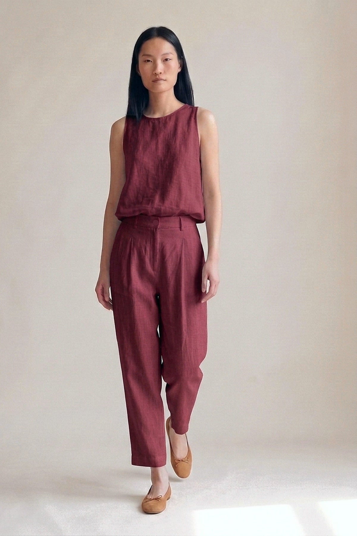 Calça Íris Linho Puro Marsala — Andando