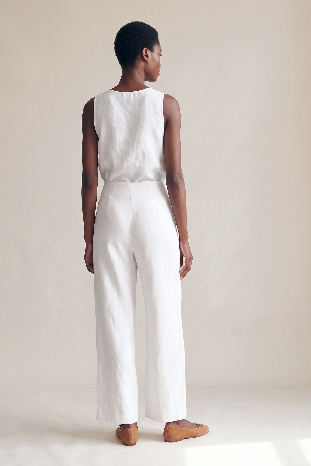 Calça Marina Linho Puro Branco — Costas #Cor_Branco