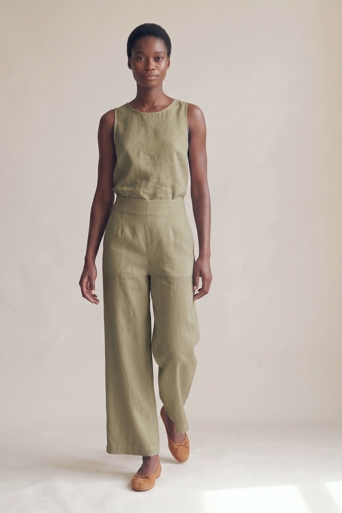 Calça Marina Linho Puro Verde Militar — Andando #Cor_Verde Militar