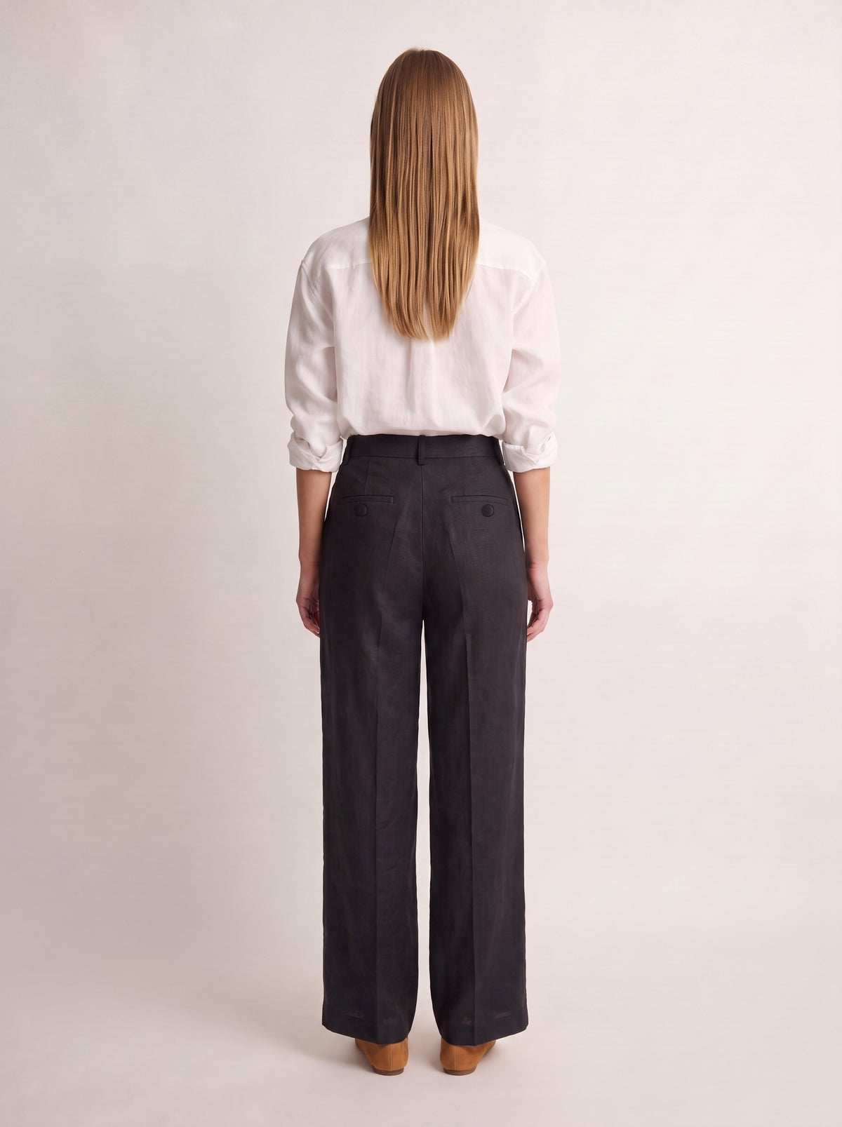 Calça Vera Linho Puro Preto — Costas