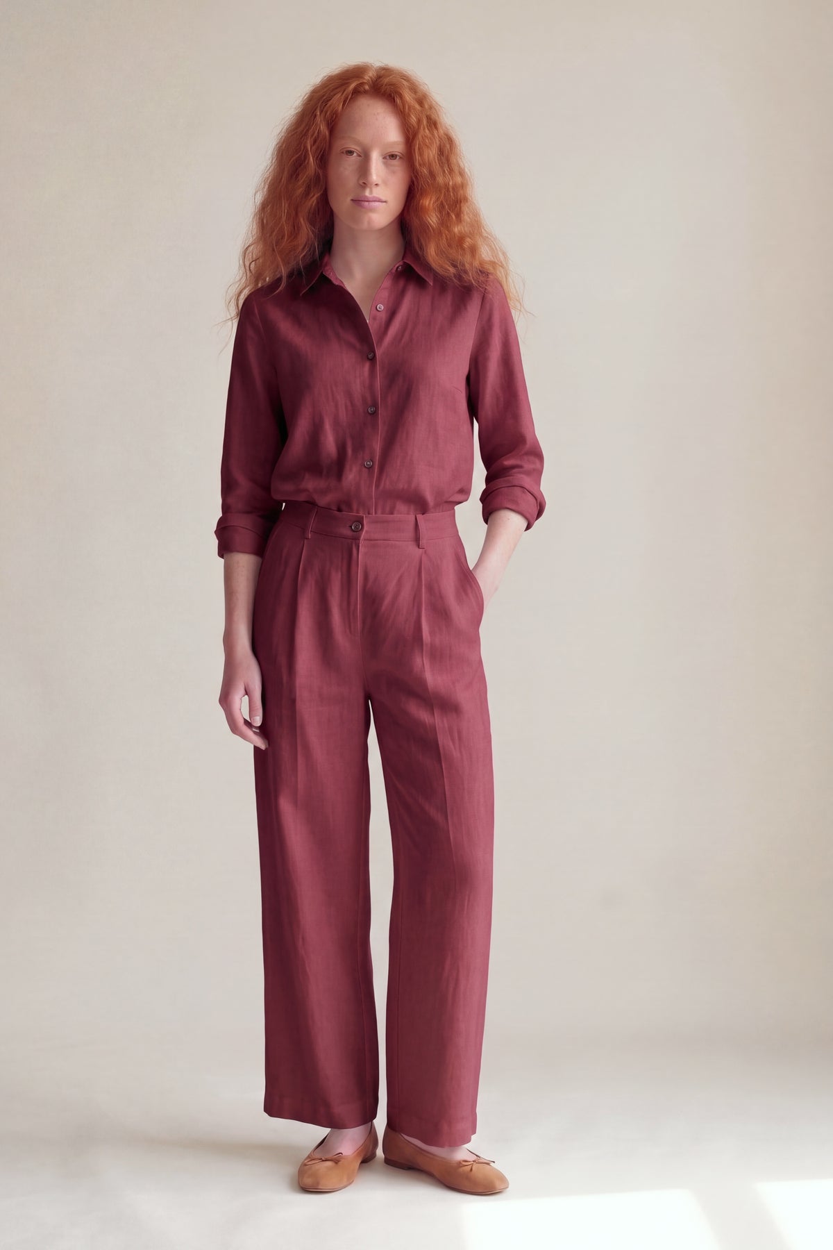 Calça Vera Linho Puro Marsala — Frente