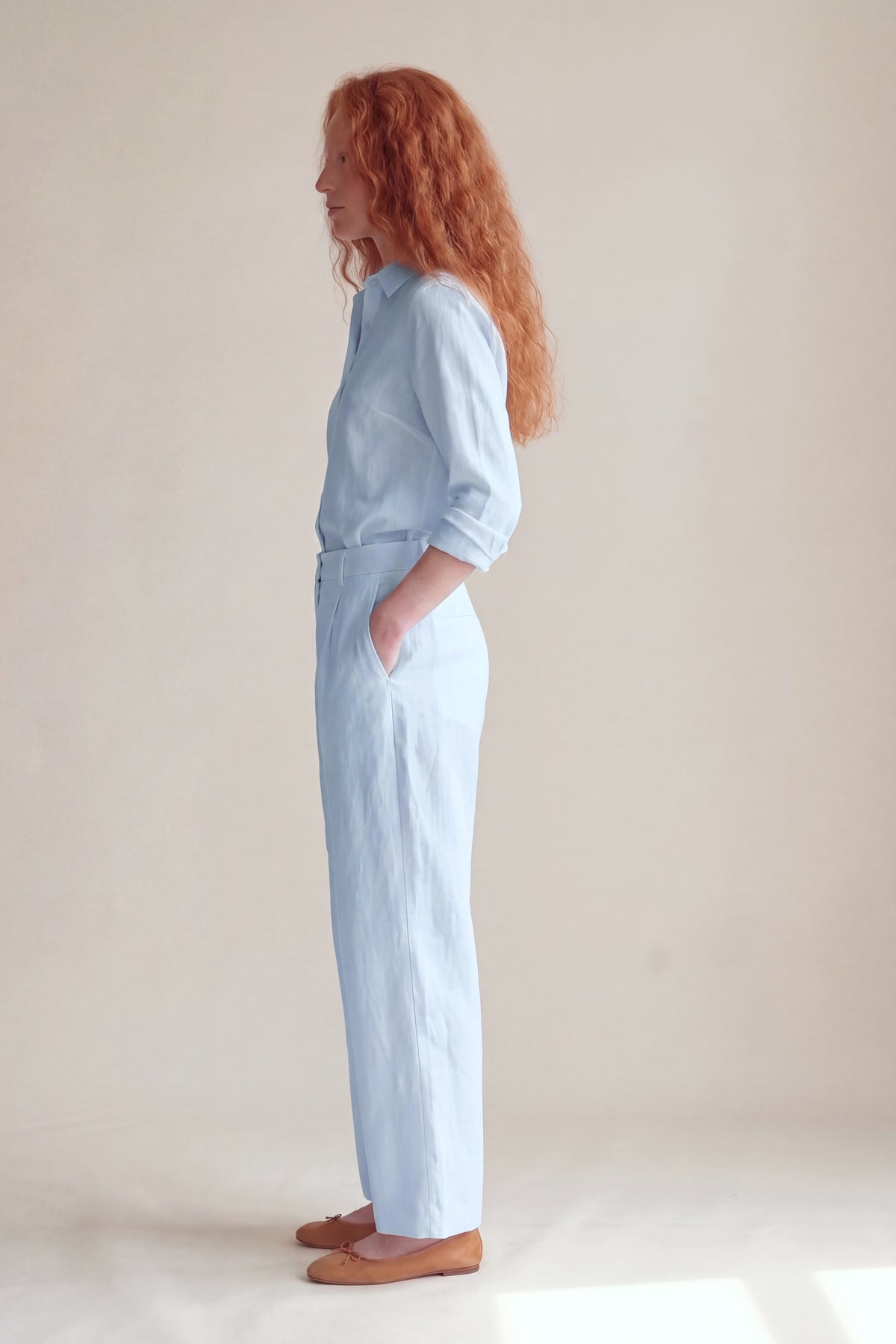 Calça Vera Linho Puro Azul Bebê — Perfil
