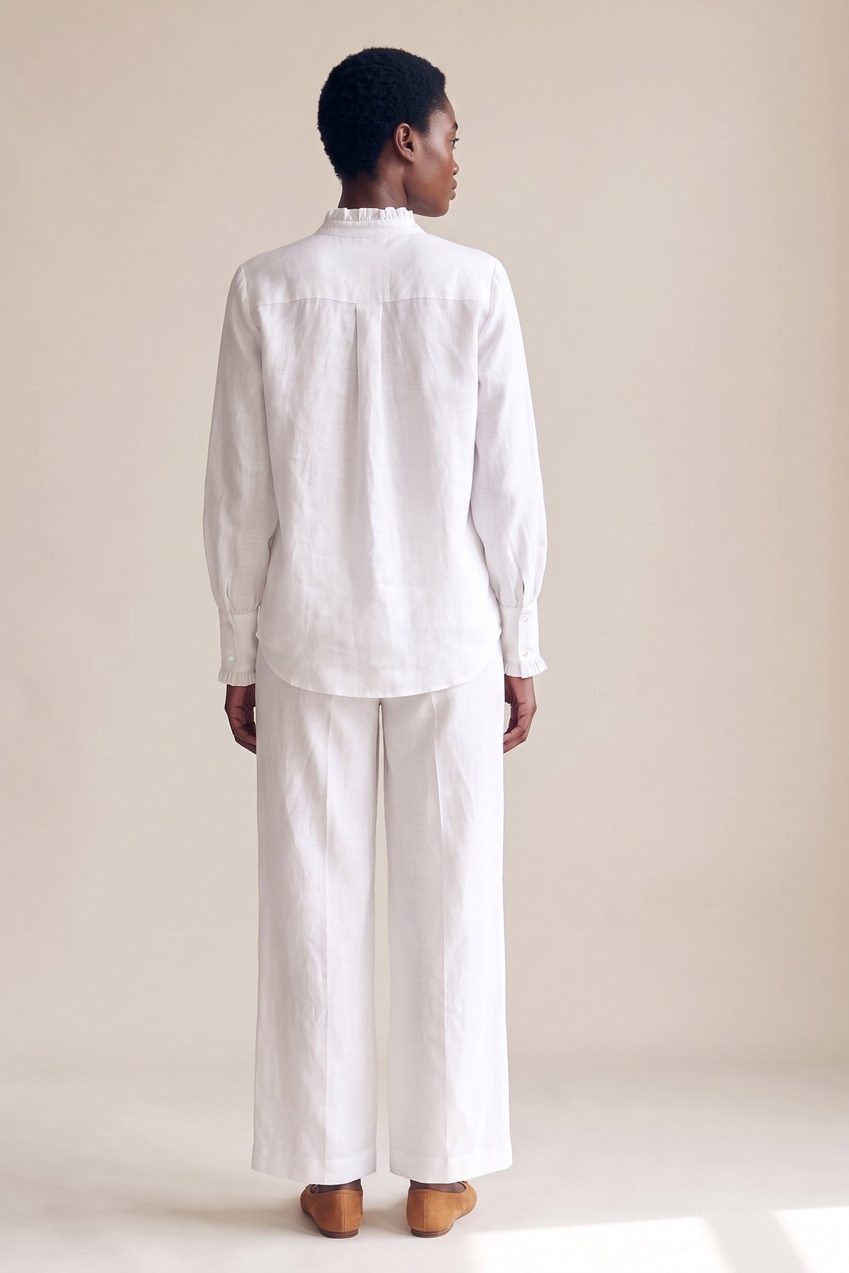 Camisa Ângela Linho Puro Branco — Costas