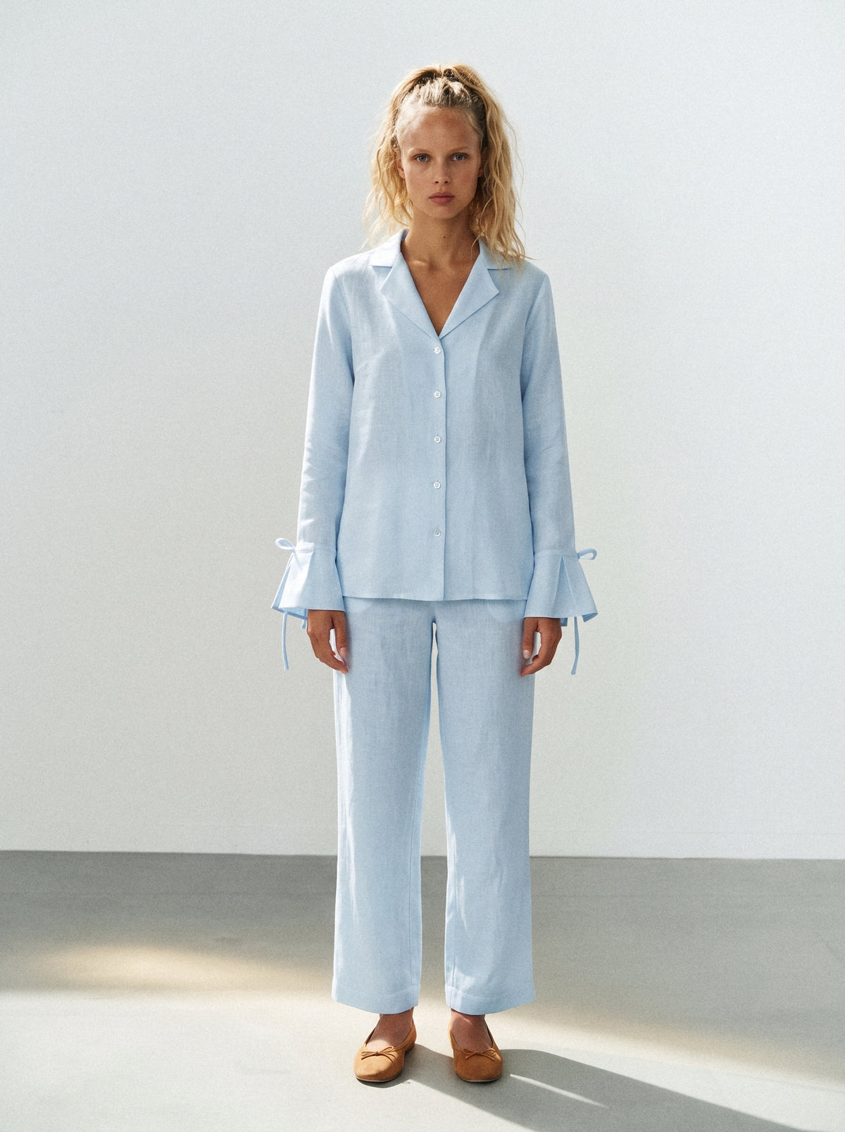 Camisa Paloma Linho Puro Azul Bebê — Estúdio Frente